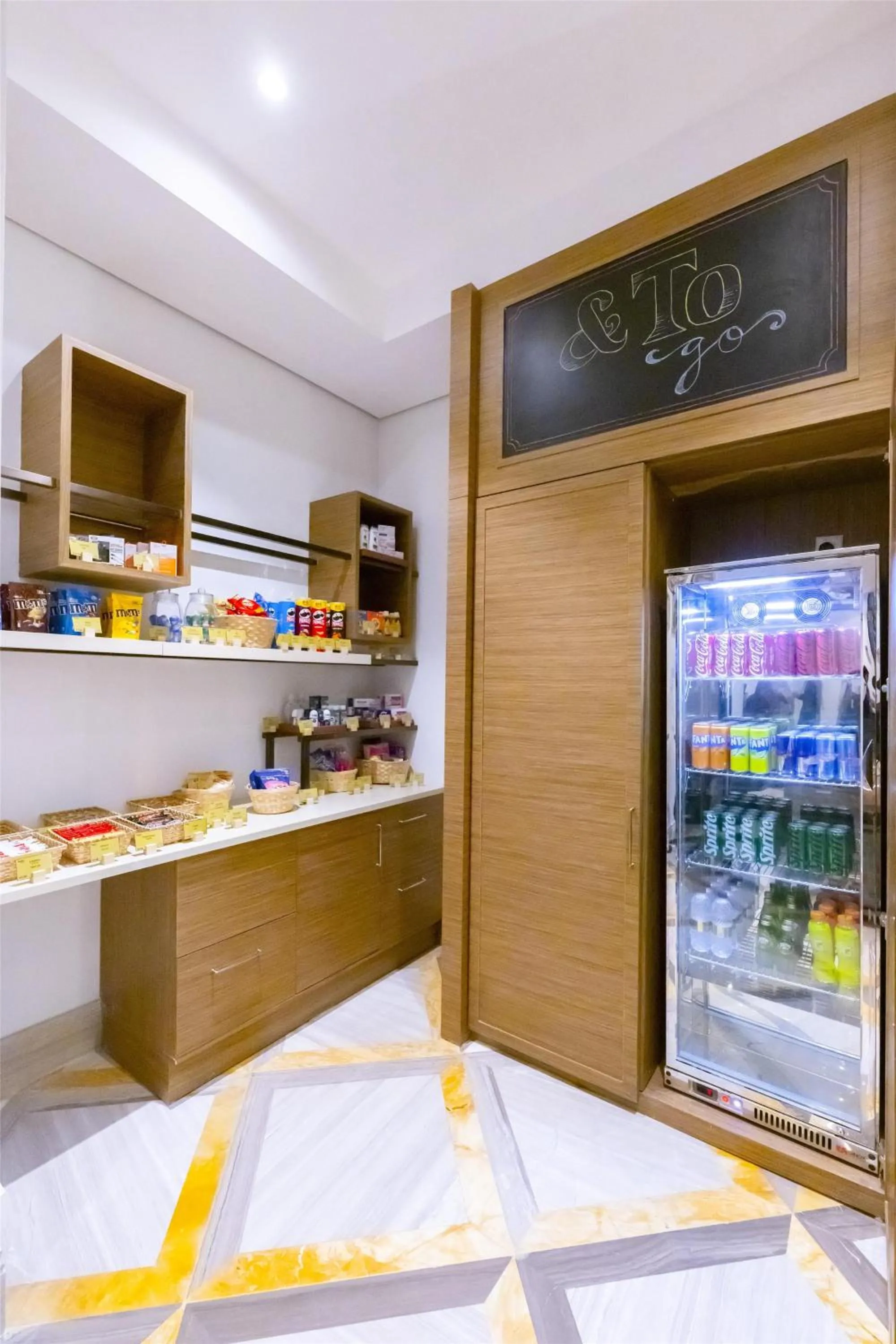 Restaurant/places to eat in Hilton Garden Inn Al Khobar King Fahd Causeway