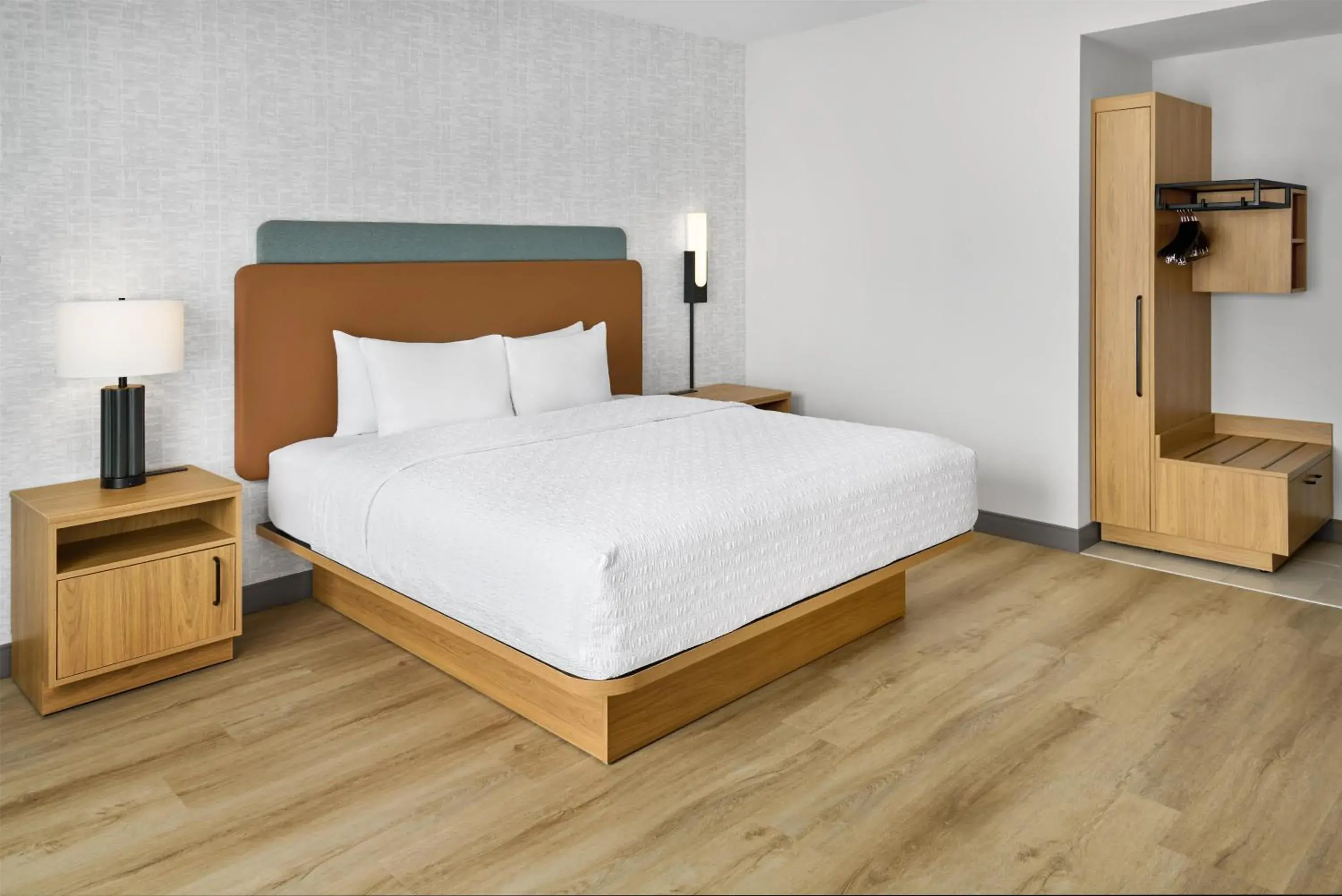 King Room - Hearing Access in Hampton Inn Midland West King Room - Hearing Access in Hampton Inn Midland West