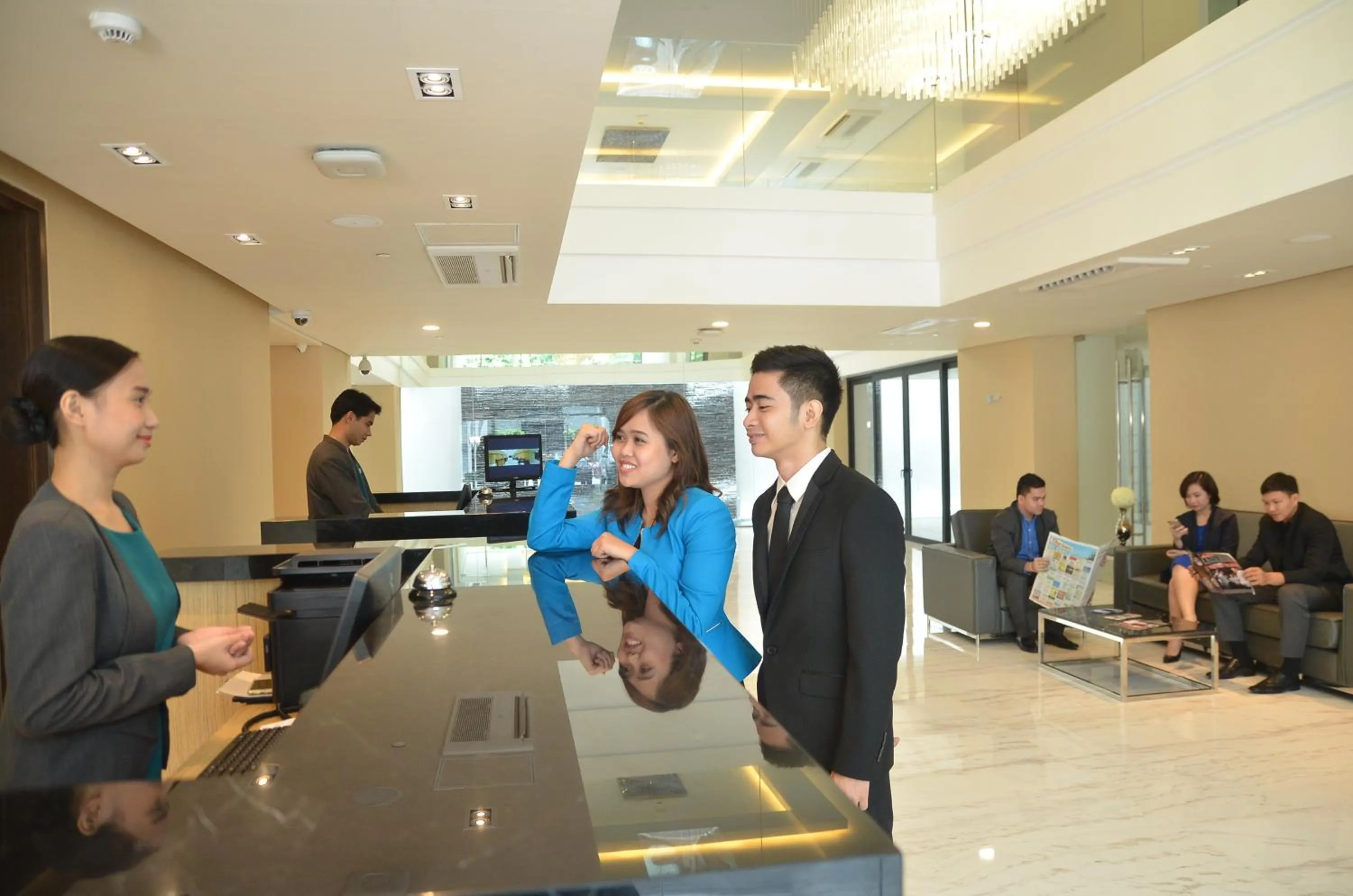 Staff in Jinjiang Inn - Makati