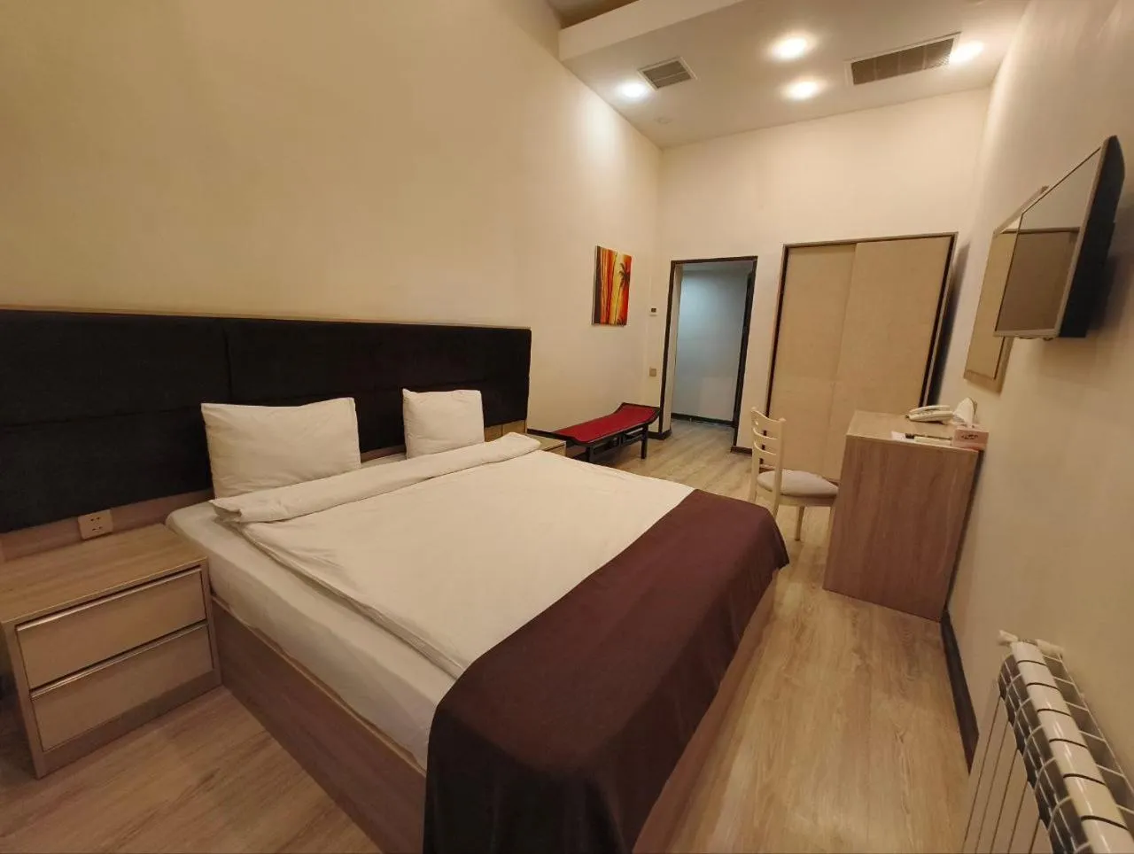 Standard Double Room - single occupancy in Lux Boutique Hotel
