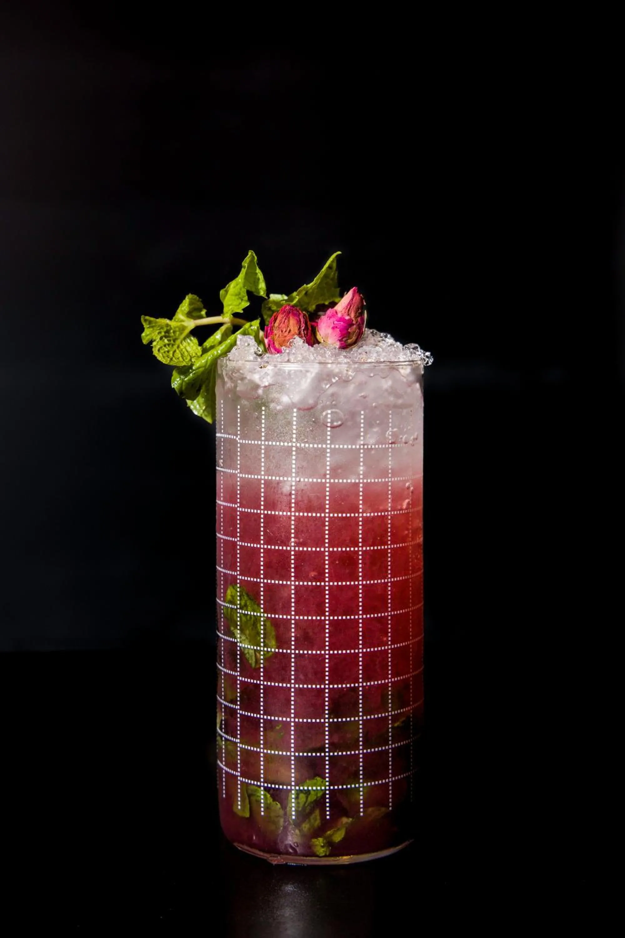 Restaurant/places to eat in The Reverie Saigon Residential Suites