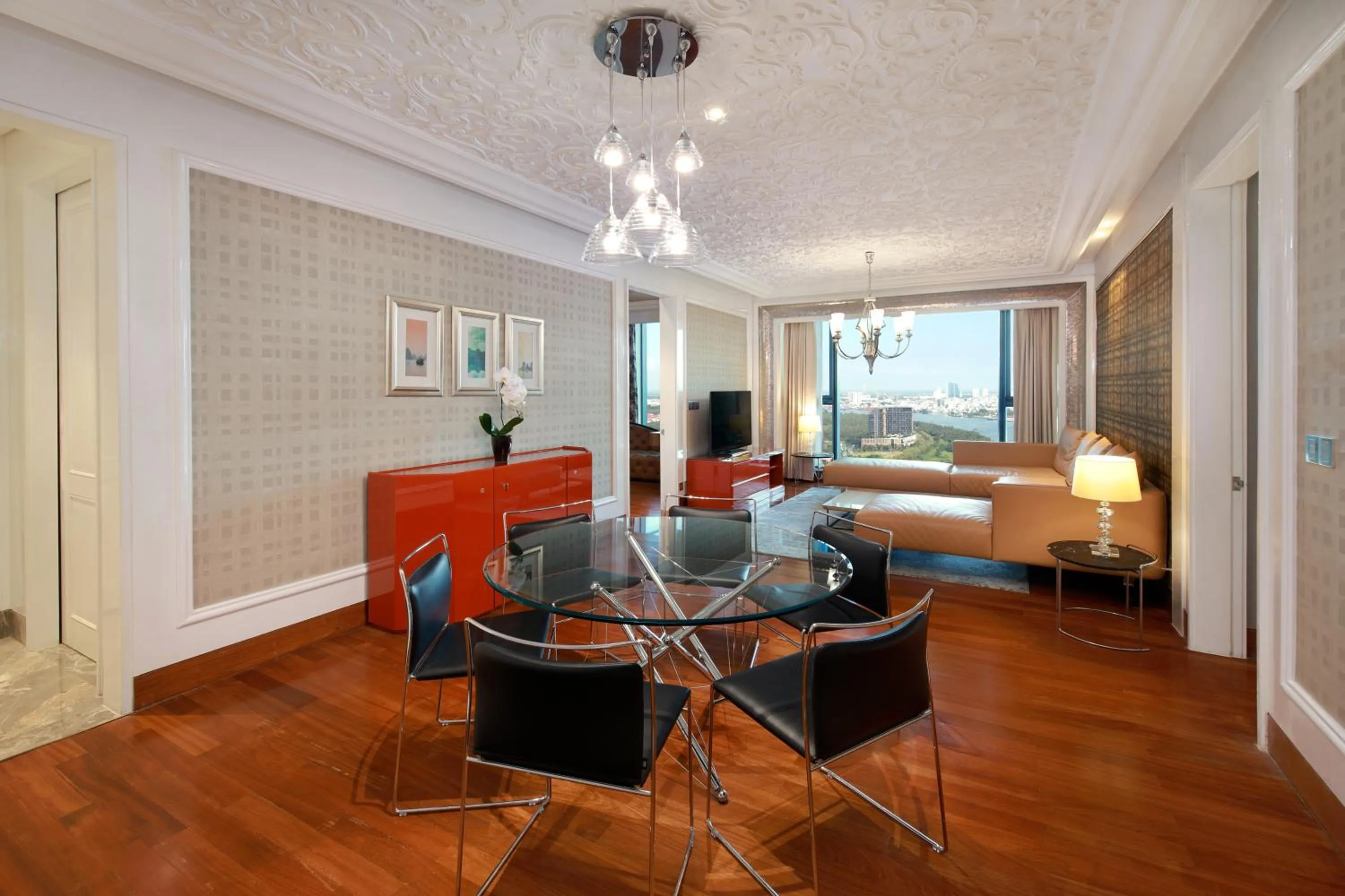 TV and multimedia in The Reverie Saigon Residential Suites