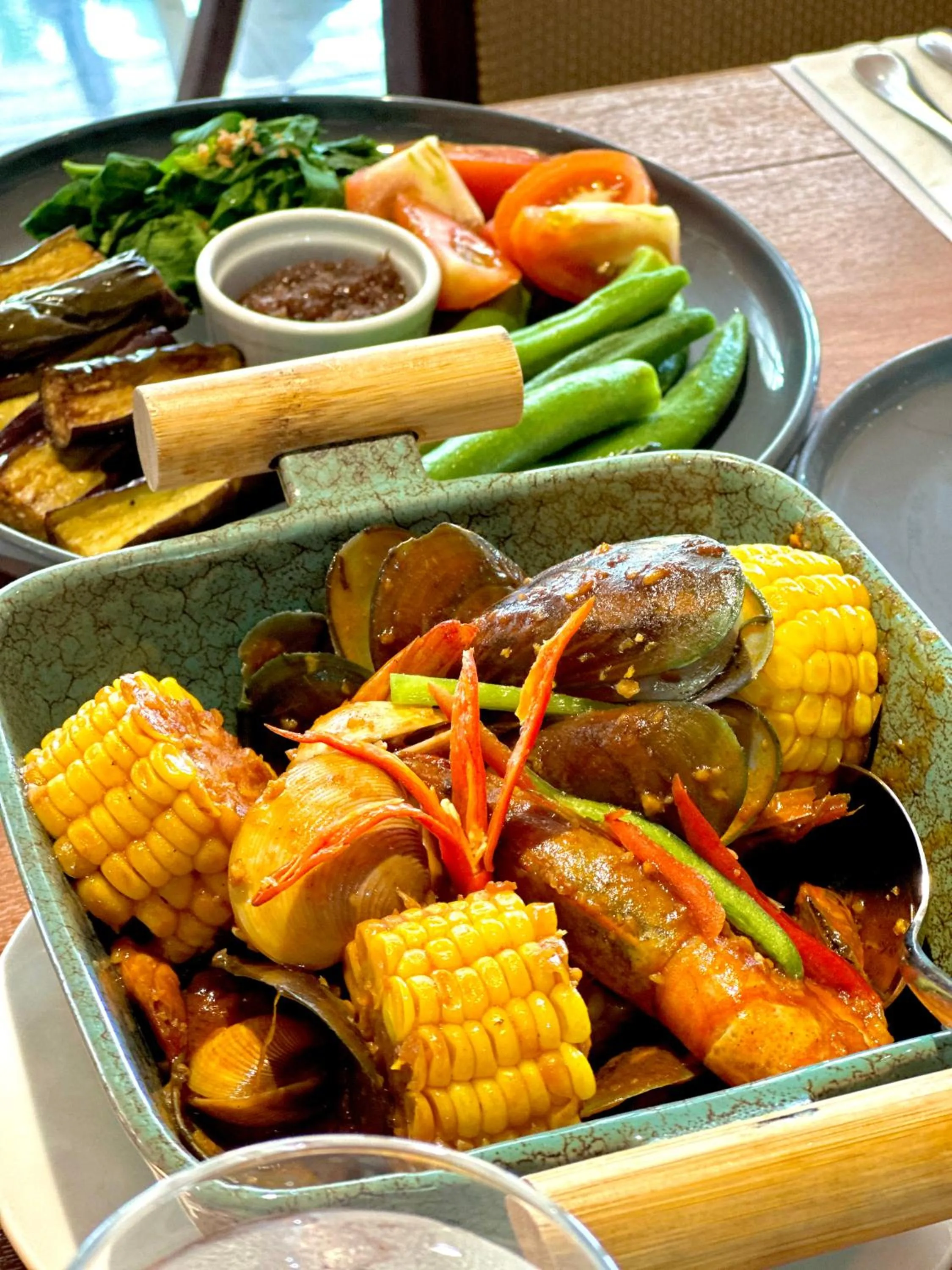 Restaurant/places to eat in Hotel101 - Manila