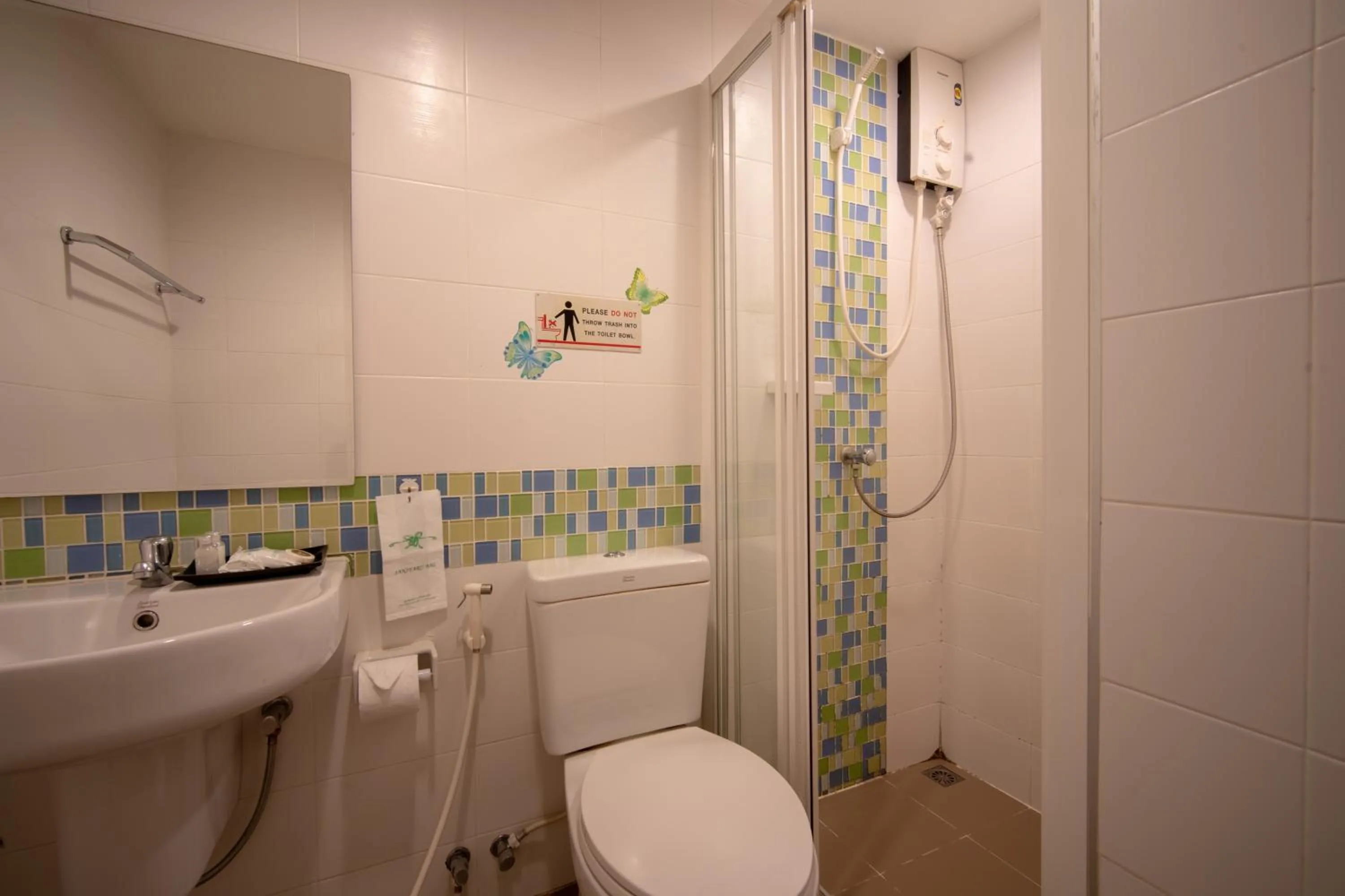 Shower in Taradii Boutique