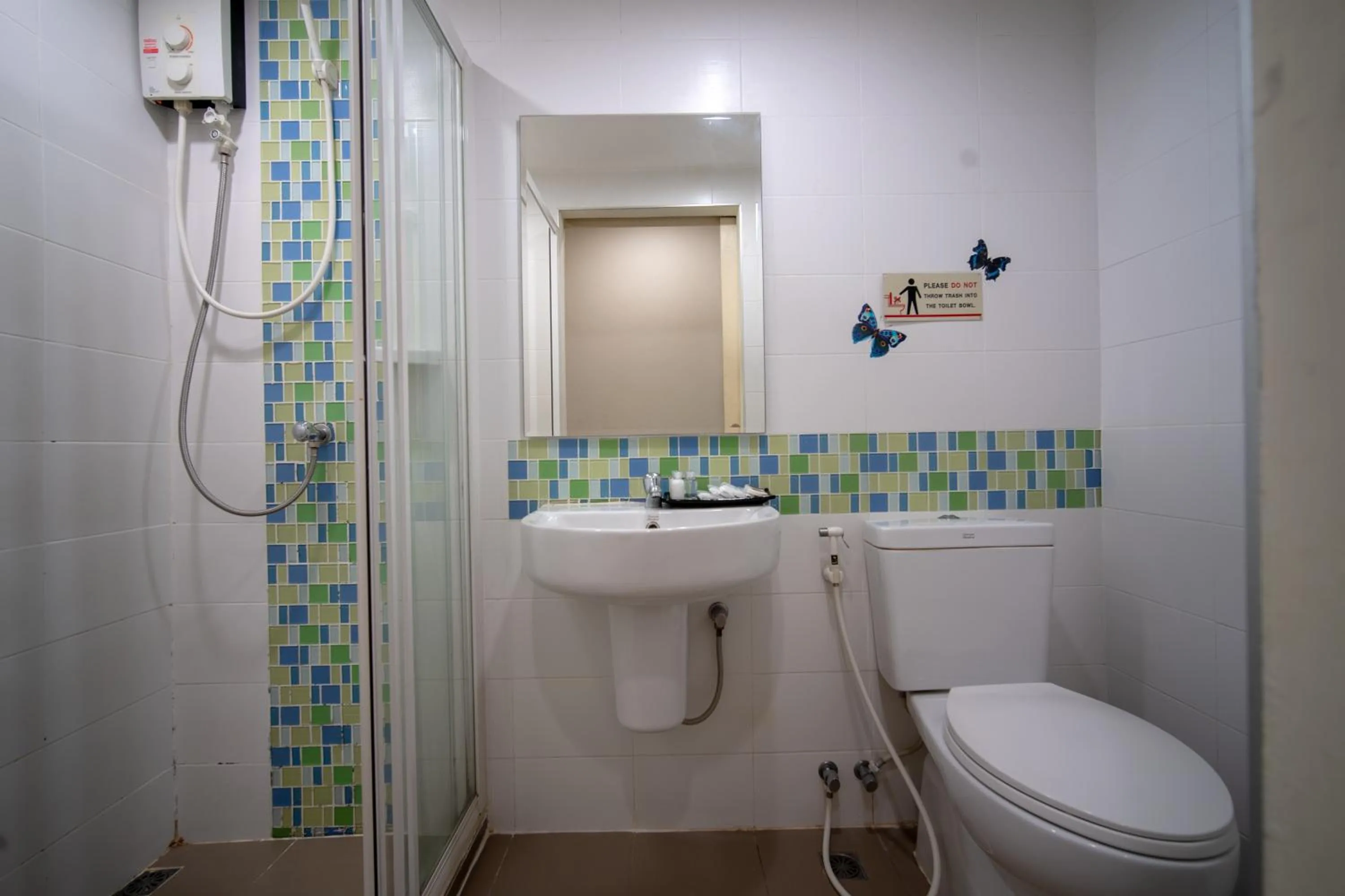 Shower in Taradii Boutique