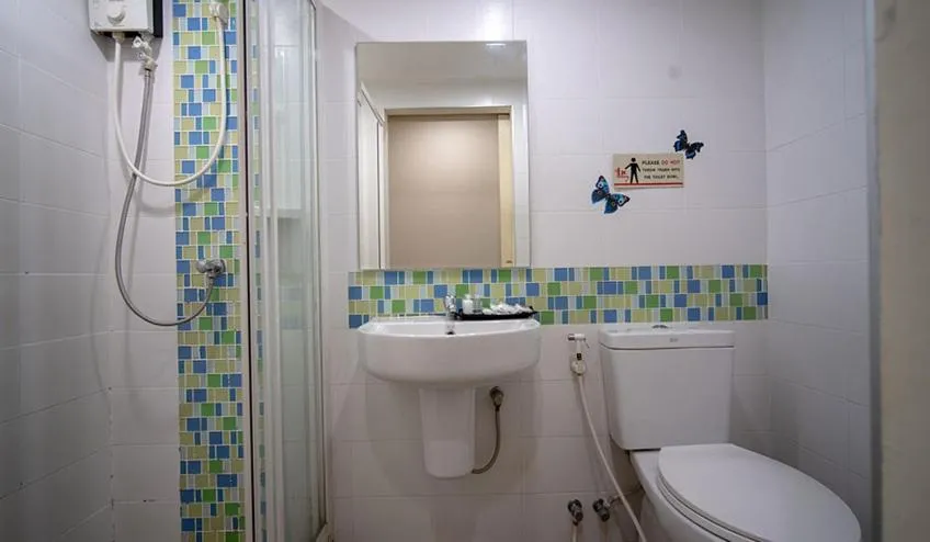 Shower in Taradii Boutique