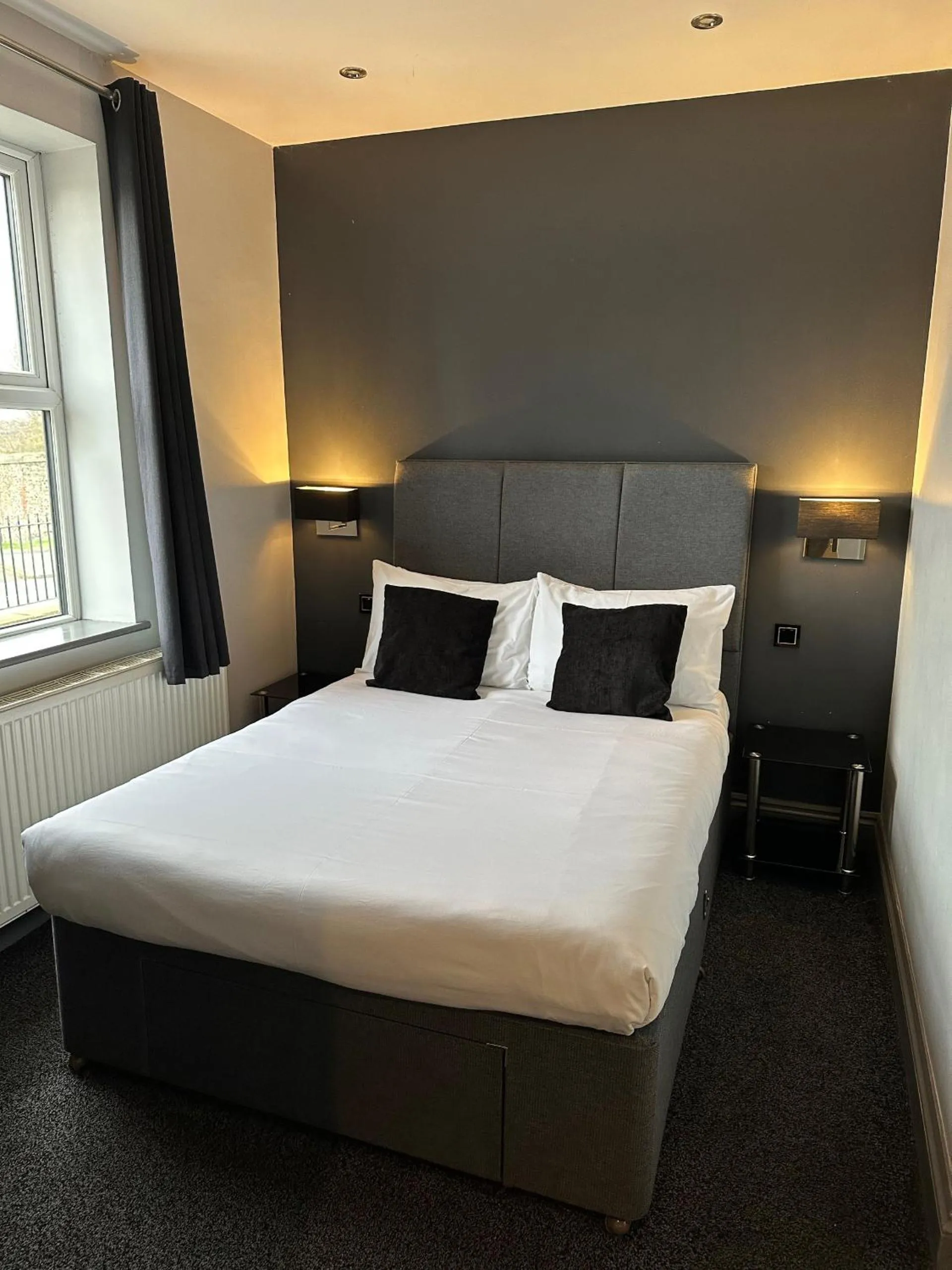 Bedroom, Bed in The Castle