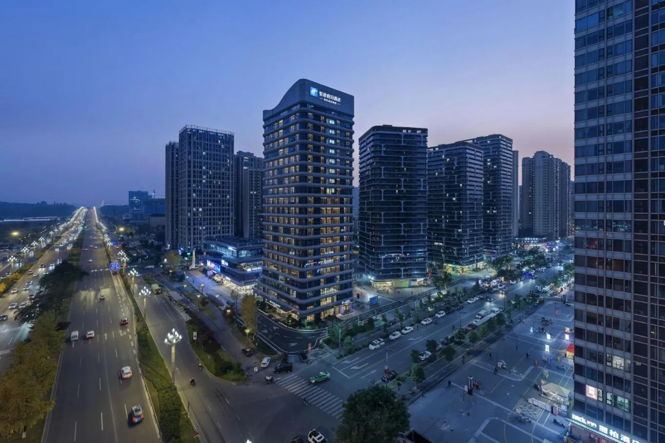 Holiday Inn Express Chengdu Phoenix Mountain by IHG