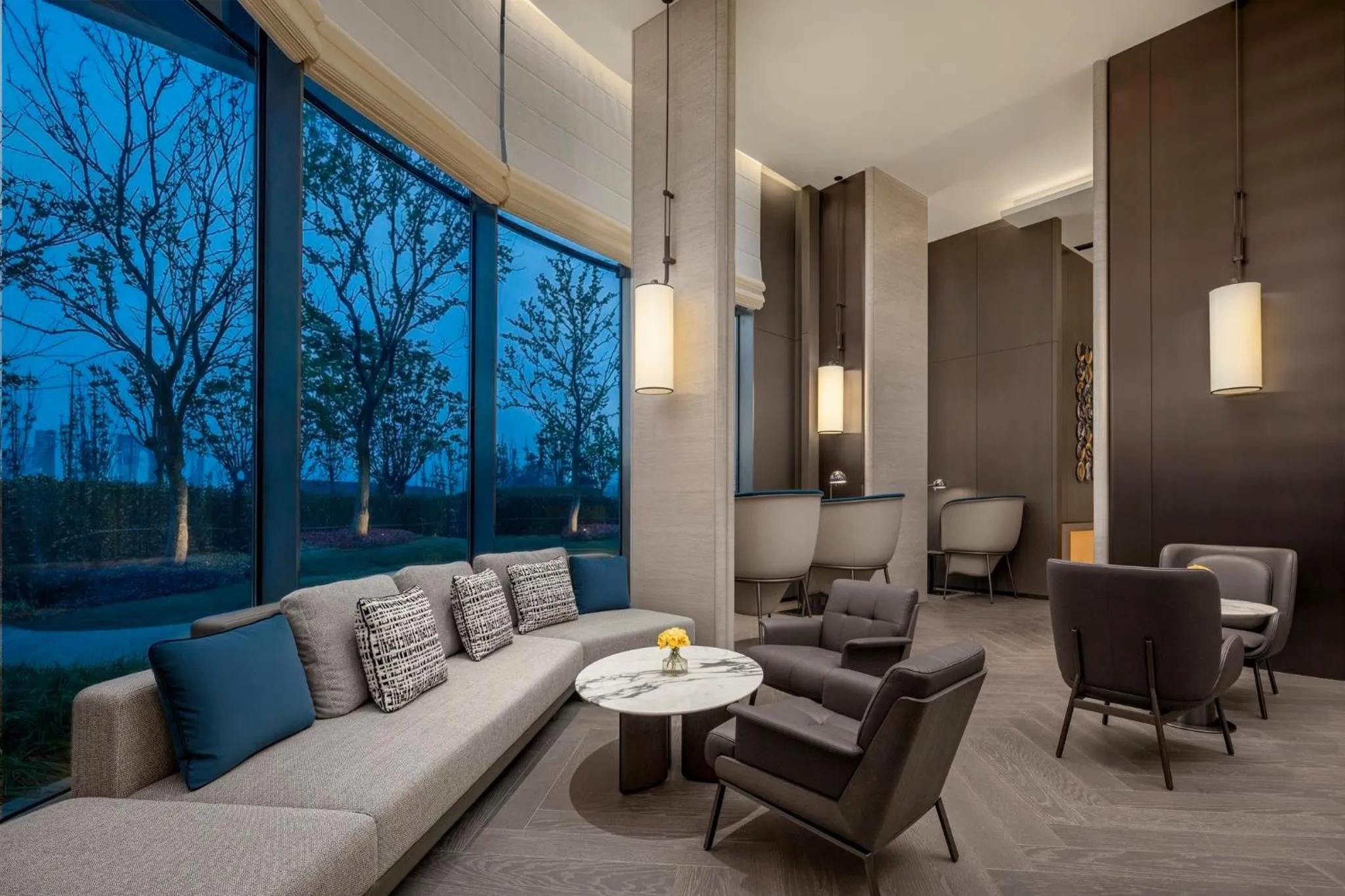 Restaurant/places to eat in Crowne Plaza Linyi Olympic Sports Centre by IHG