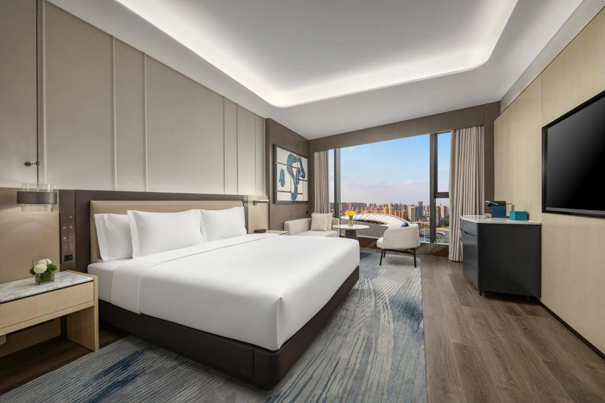 Photo of the whole room, Bed in Crowne Plaza Linyi Olympic Sports Centre by IHG