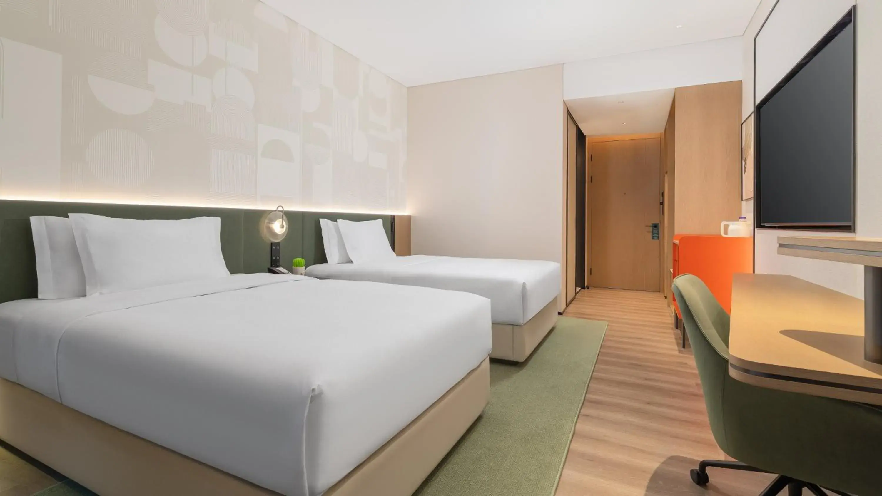 Premium Double Room with Two Double Beds in EVEN Hotel Chengdu Phoenix Mountain by IHG Premium Double Room with Two Double Beds in EVEN Hotel Chengdu Phoenix Mountain by IHG