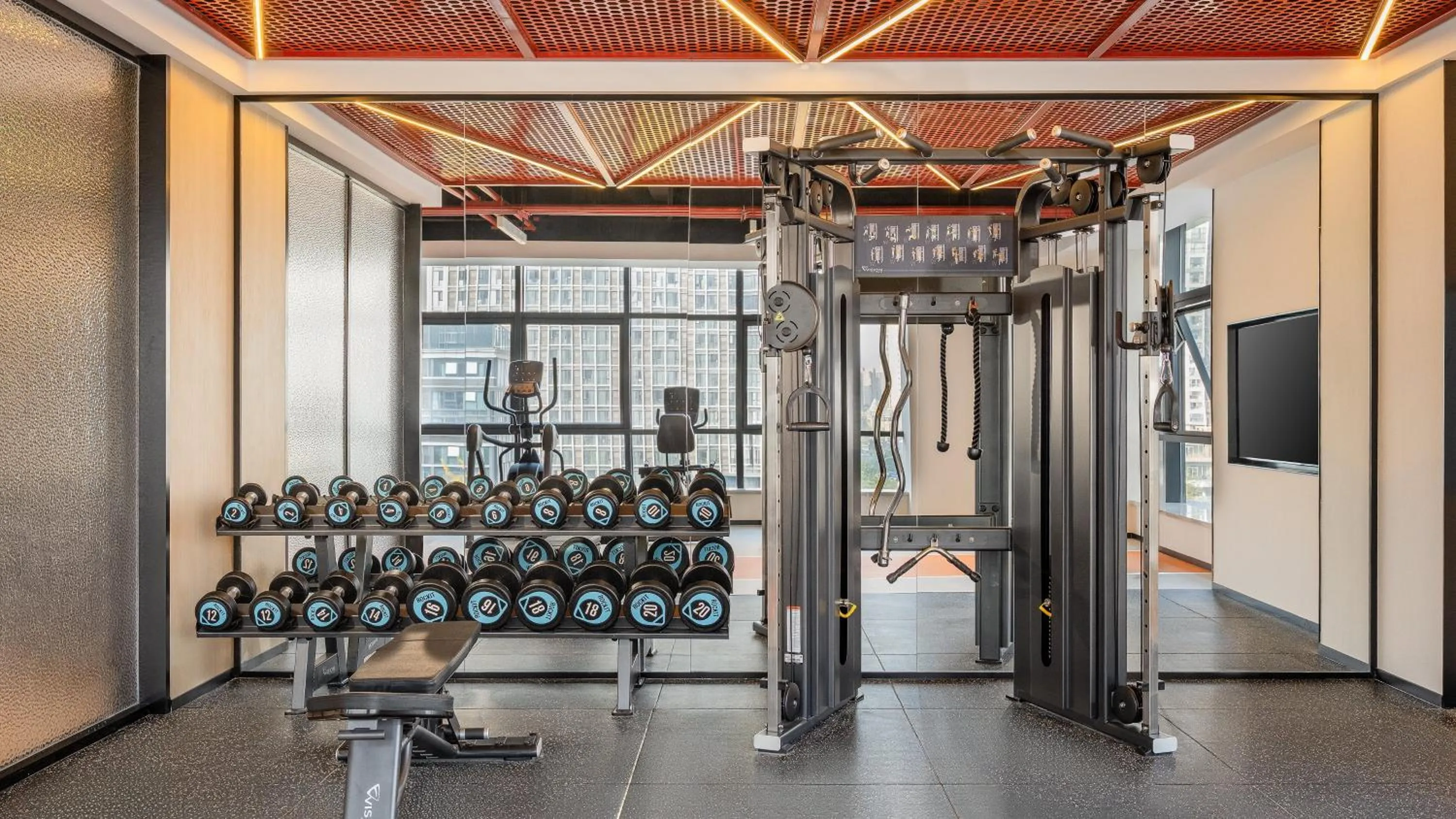 Fitness centre/facilities in EVEN Hotel Chengdu Phoenix Mountain by IHG