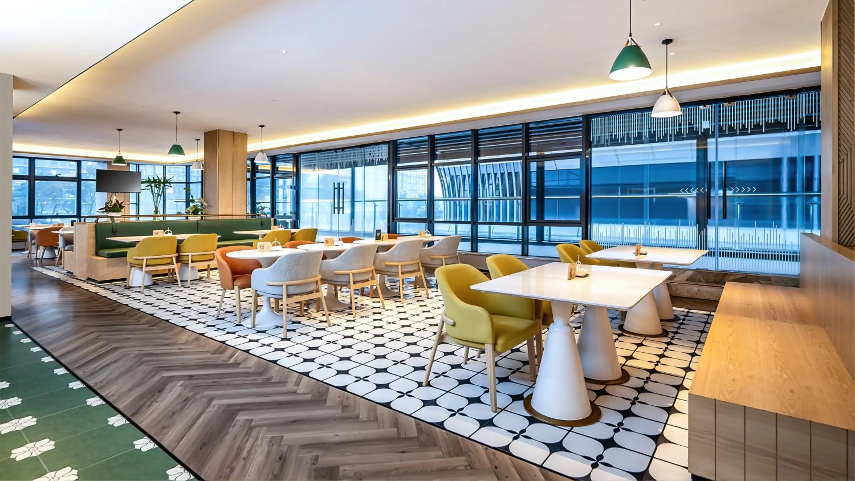 Restaurant/places to eat in EVEN Hotel Chengdu Phoenix Mountain by IHG