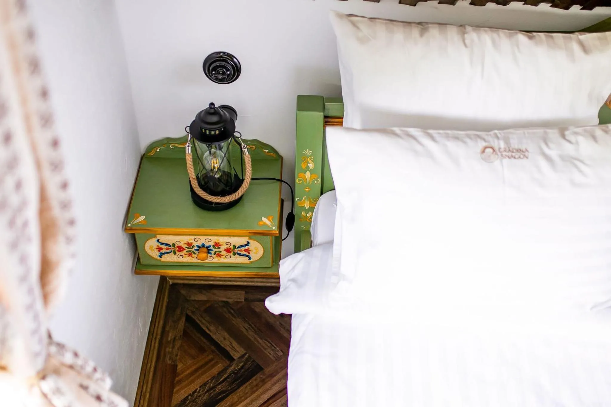 Bed in Gradina Snagov
