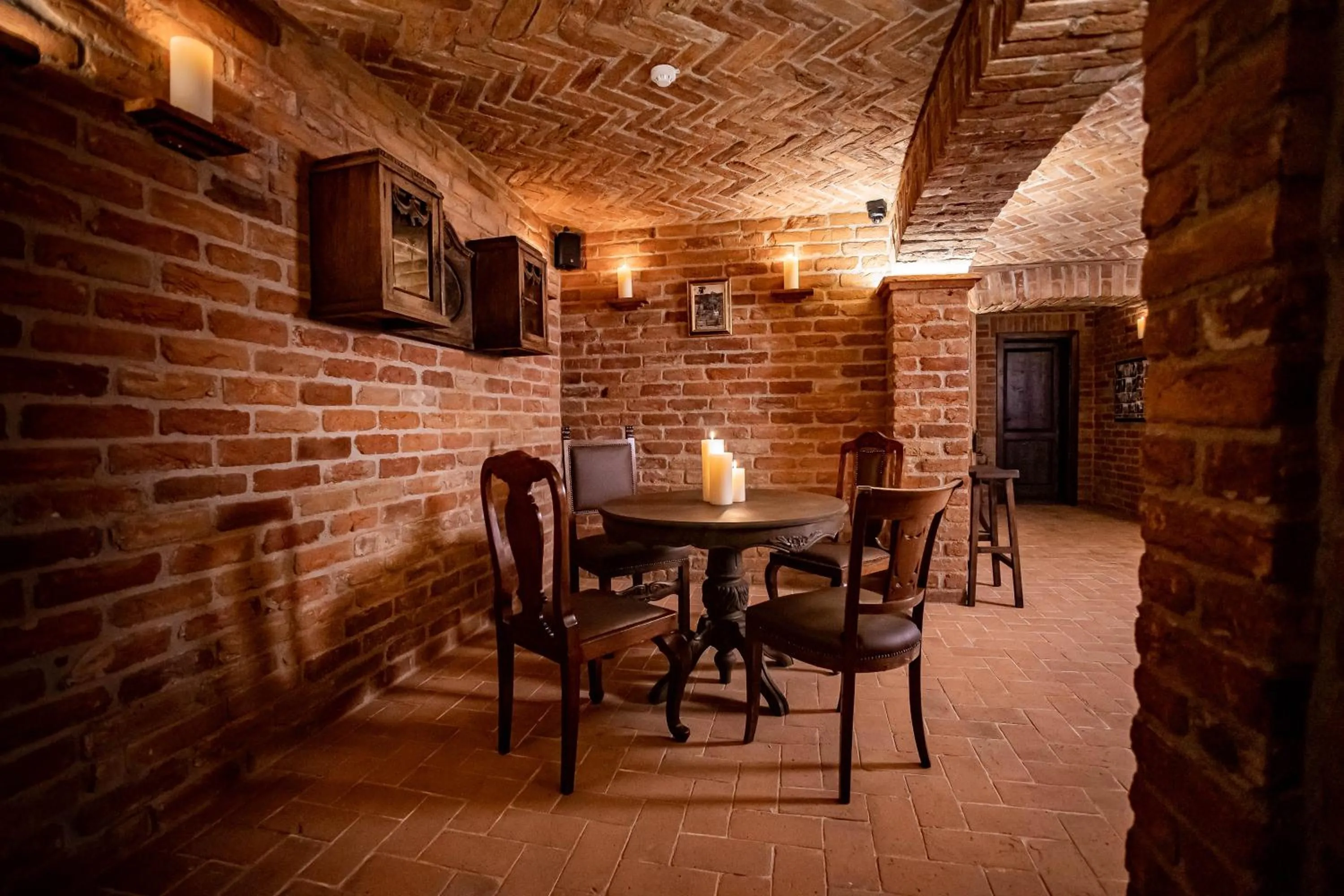 Restaurant/places to eat in Gradina Snagov
