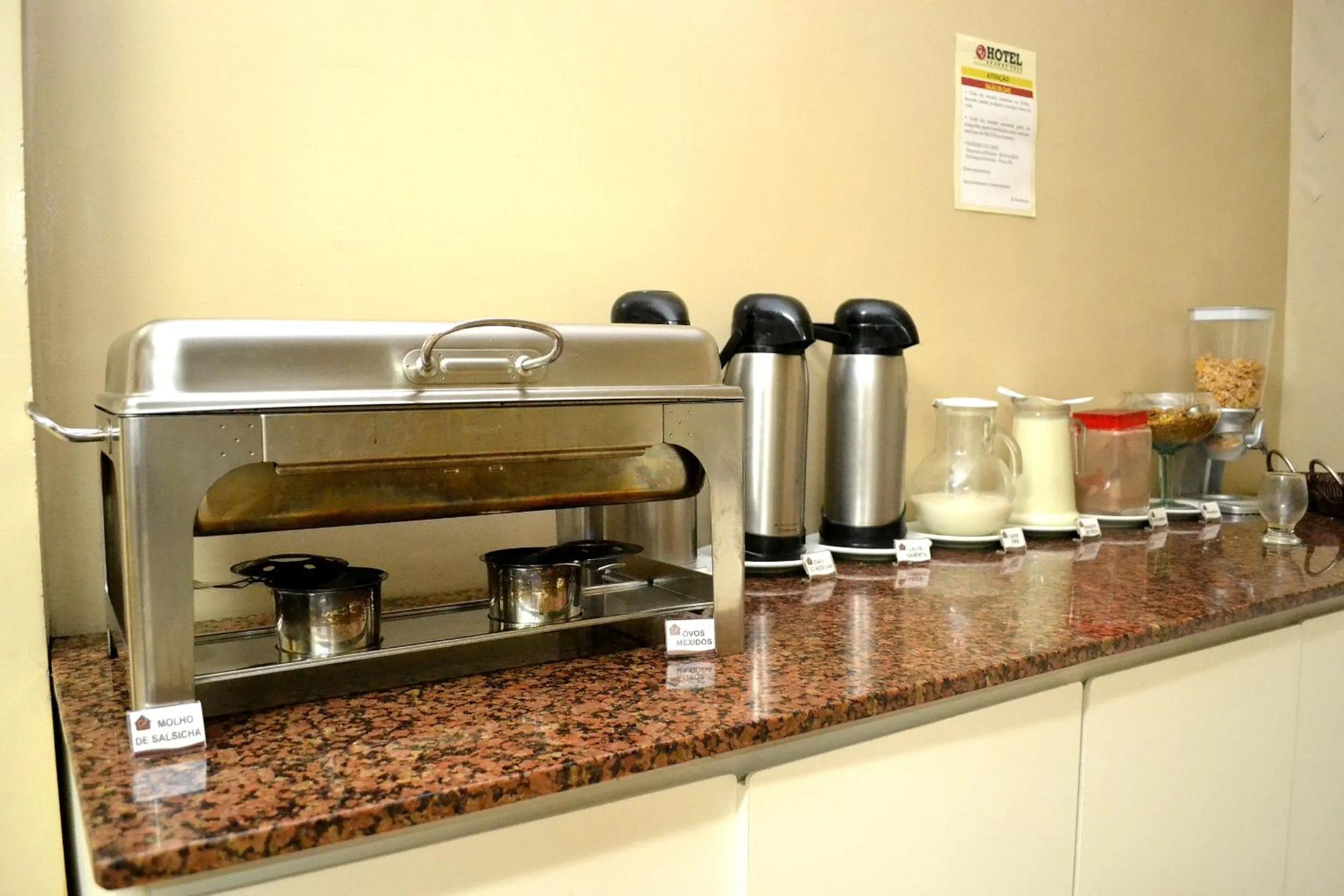 Coffee/tea facilities in Domus Hotel Veneza - Ipatinga