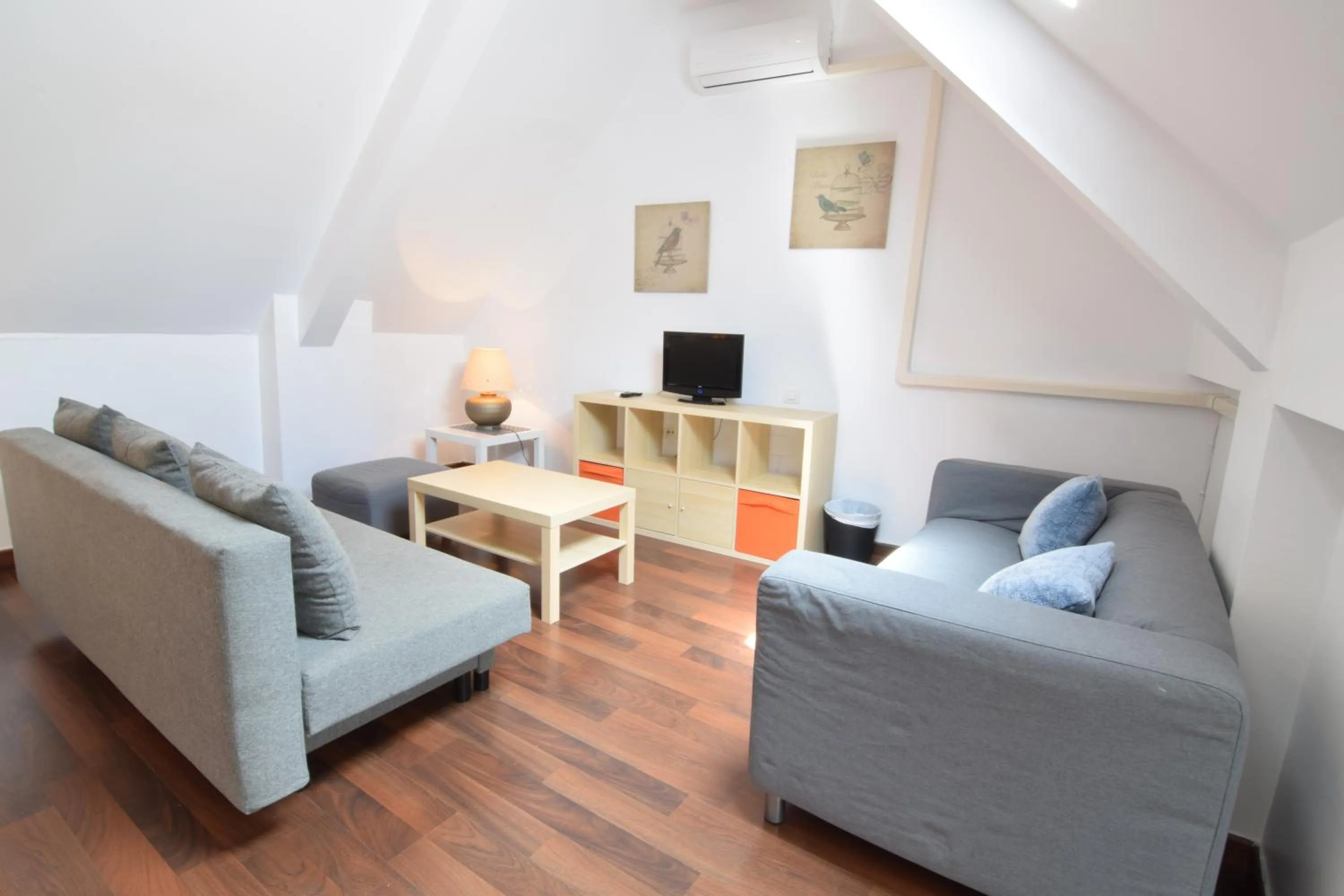 Living room in Letmalaga Economy Bishop Orchard