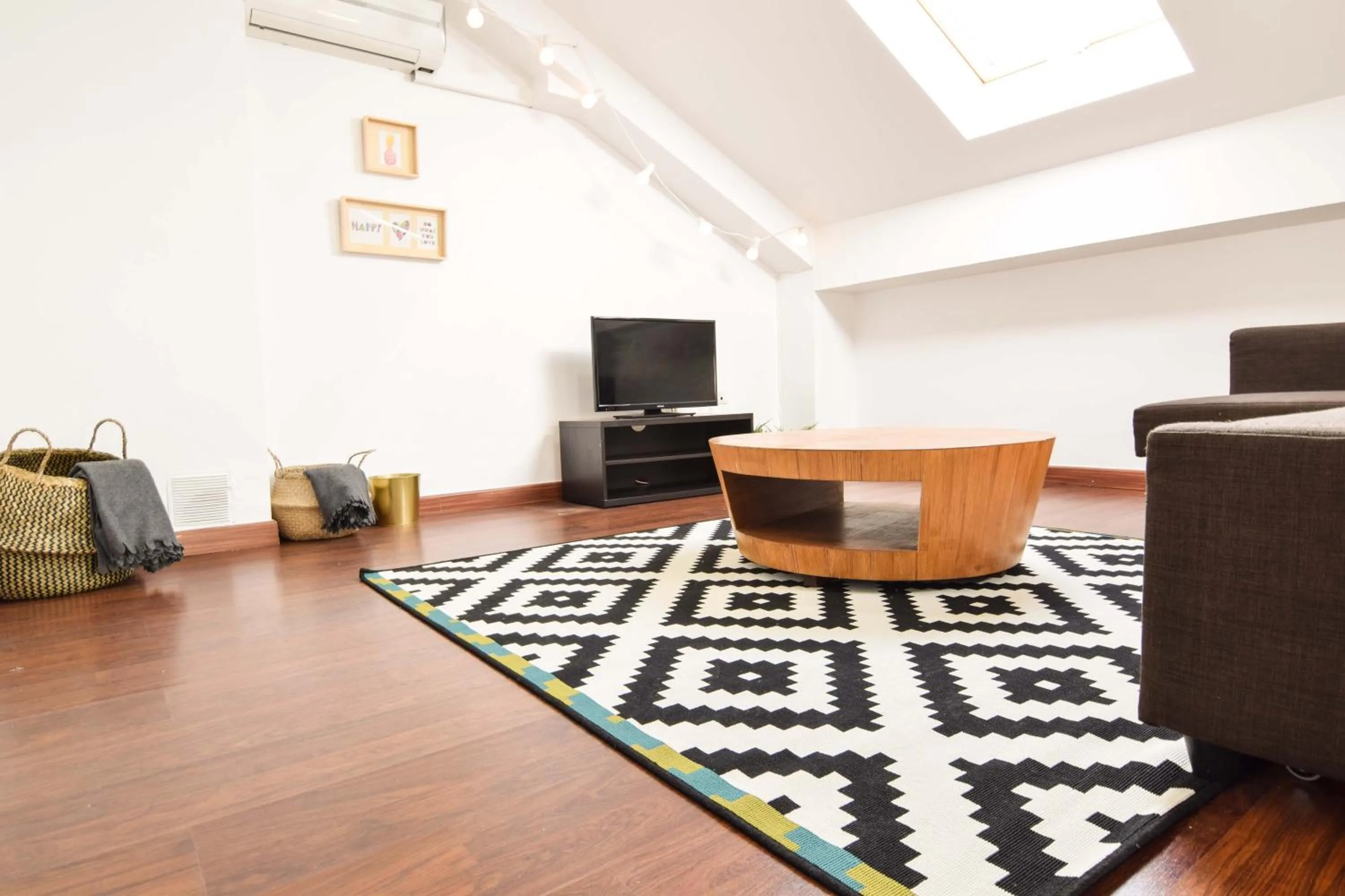 Living room in Letmalaga Economy Bishop Orchard