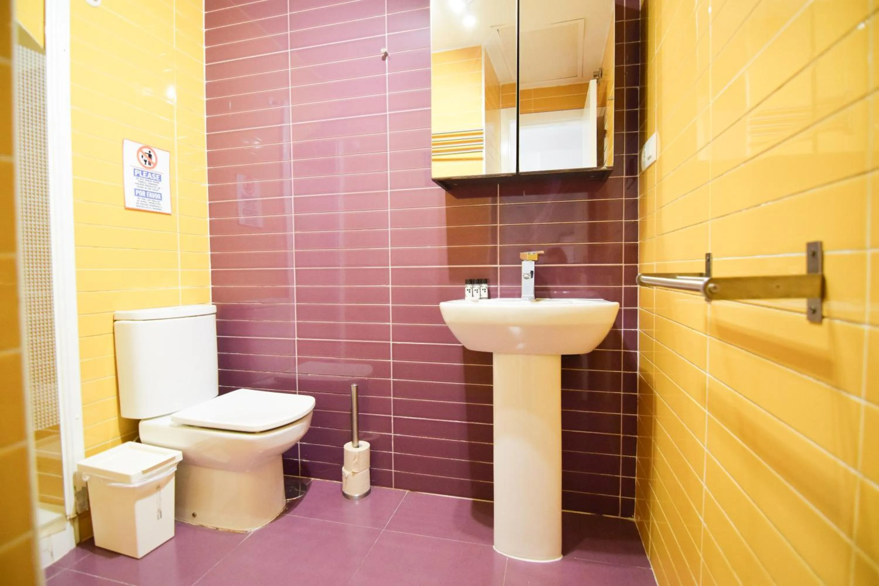 Letmalaga Economy Bishop Orchard