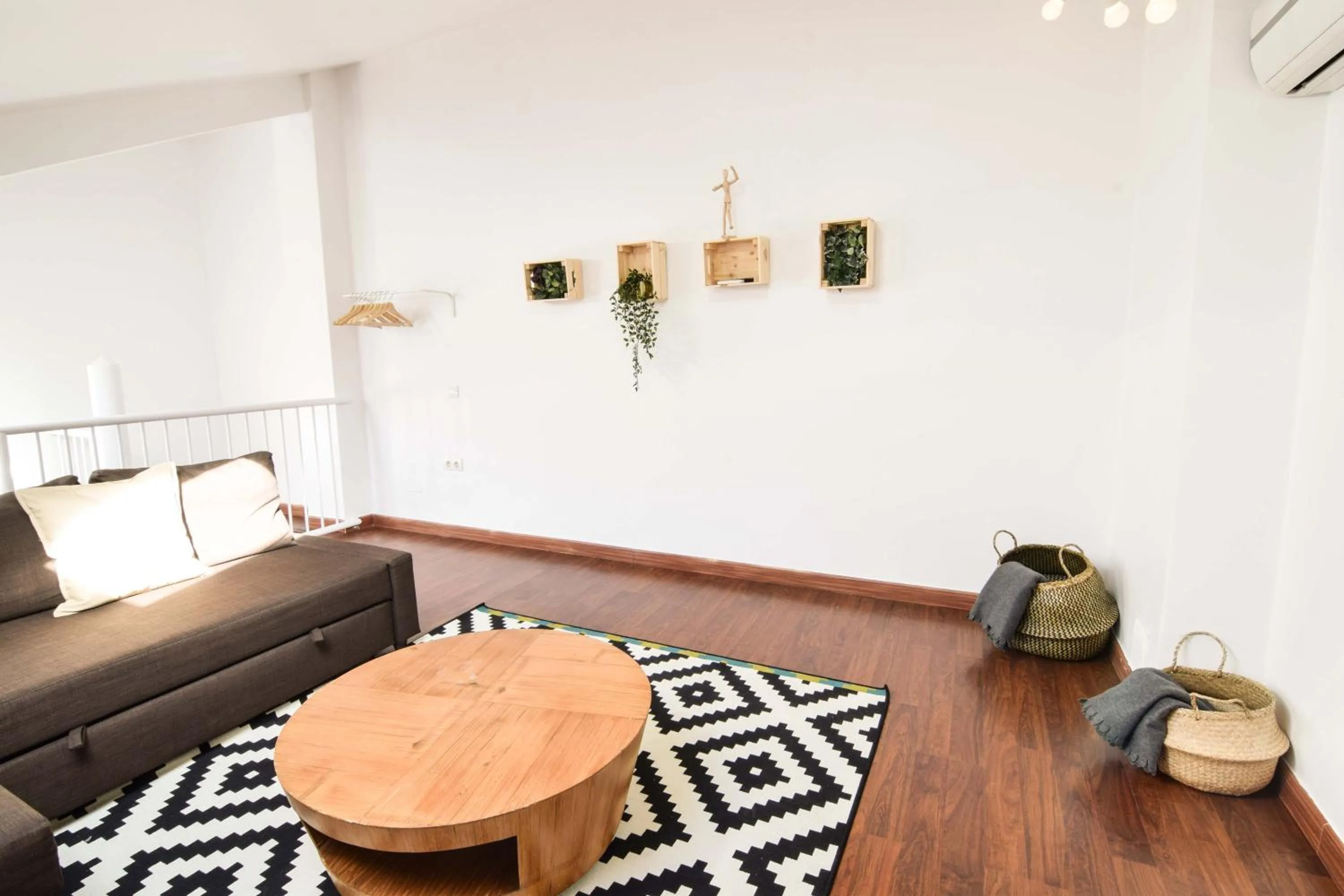 Seating area in Letmalaga Economy Bishop Orchard