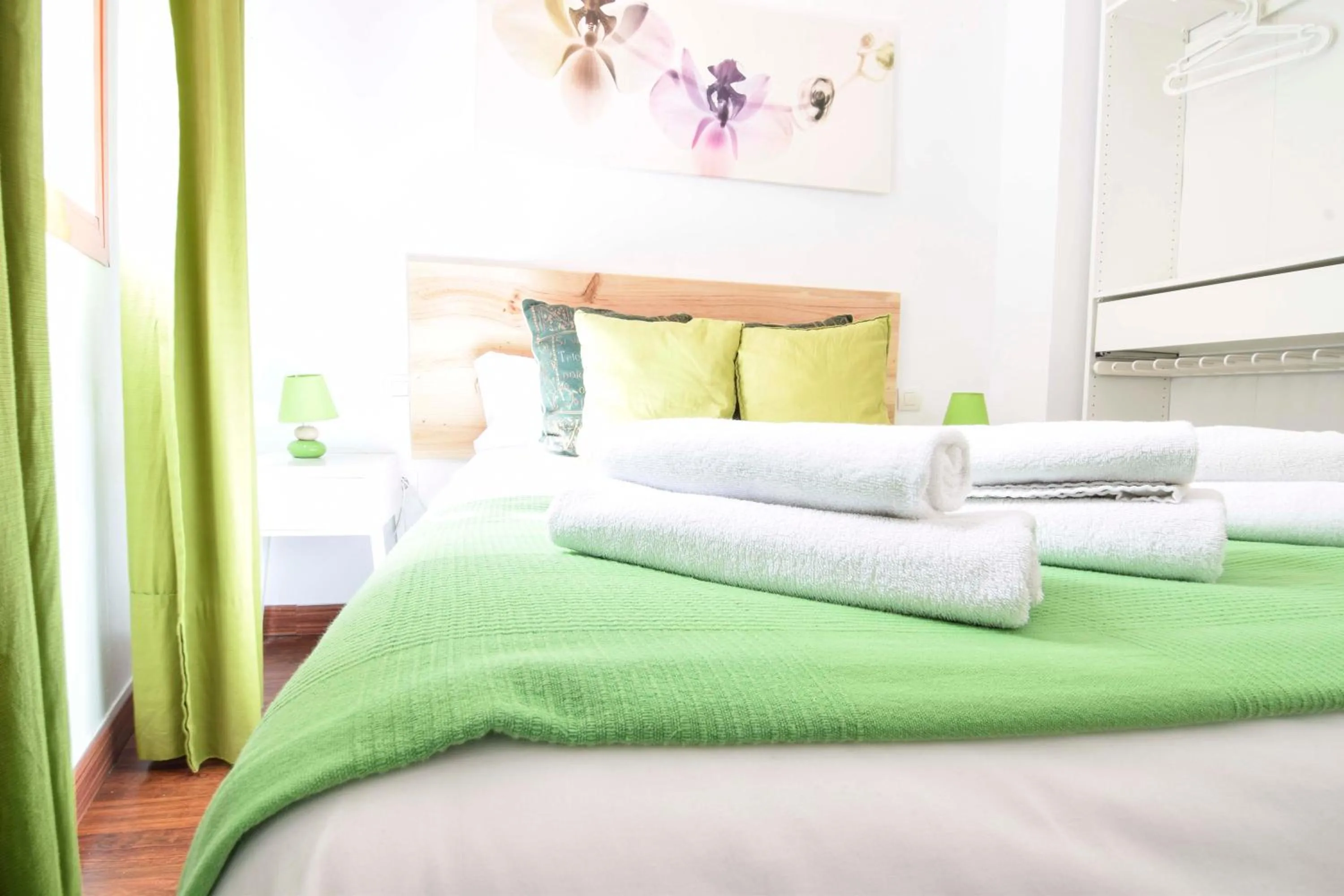 Bedroom in Letmalaga Economy Bishop Orchard