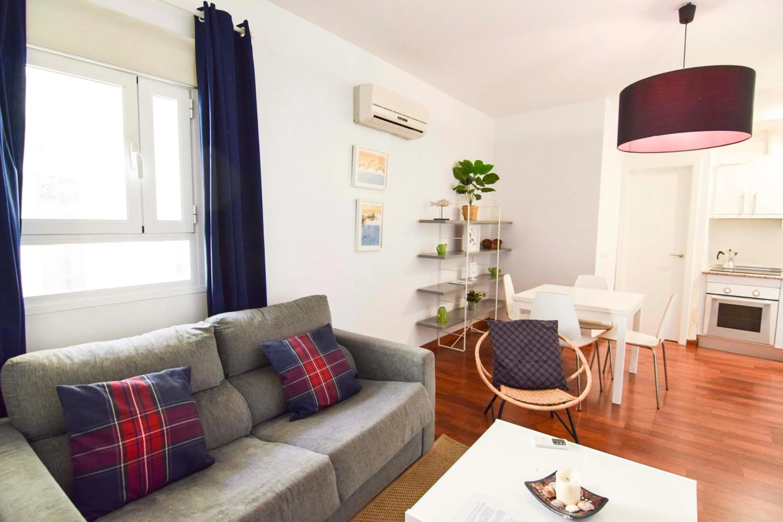 Living room in Letmalaga Economy Bishop Orchard