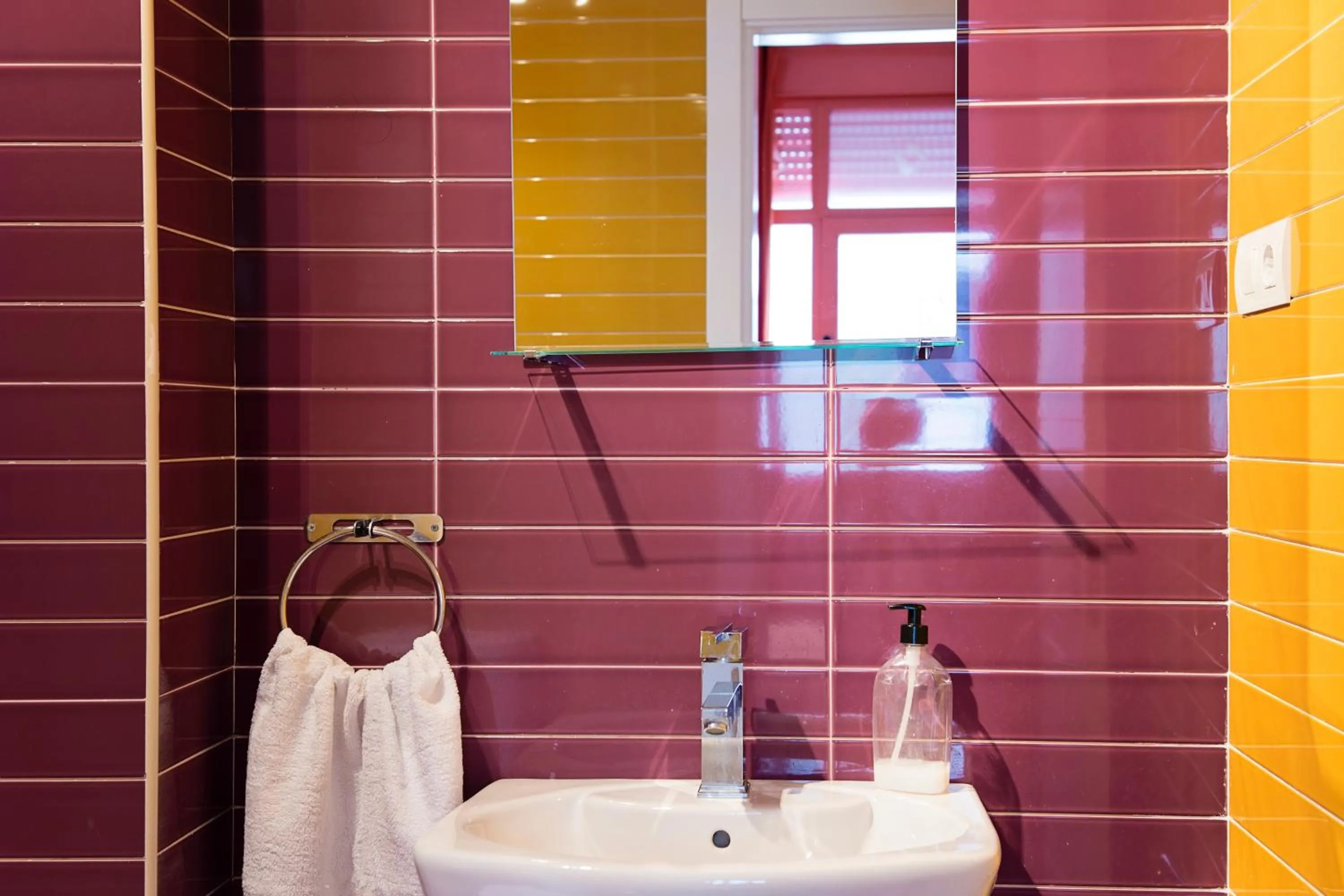 Bathroom in Letmalaga Economy Bishop Orchard