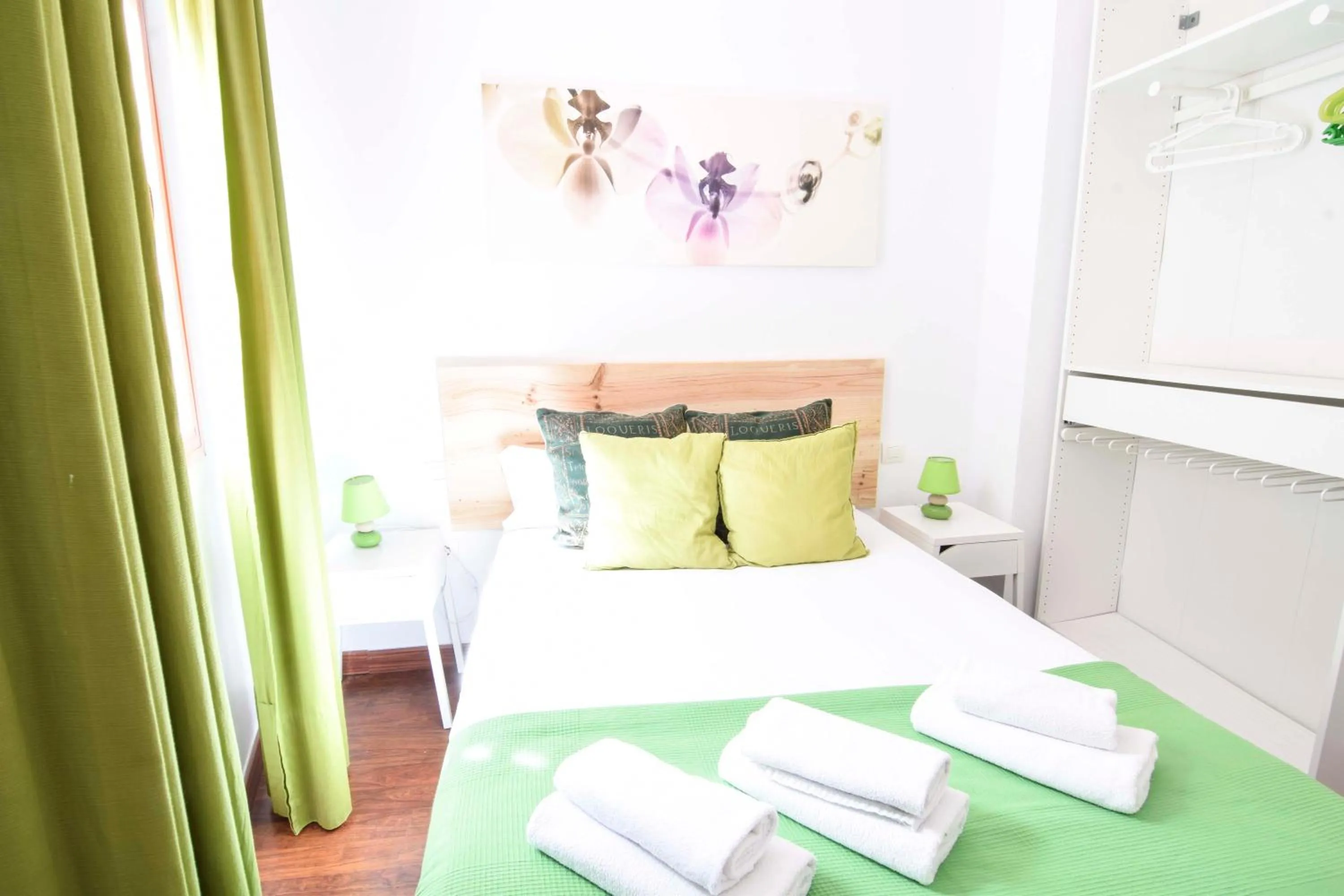 Bedroom in Letmalaga Economy Bishop Orchard