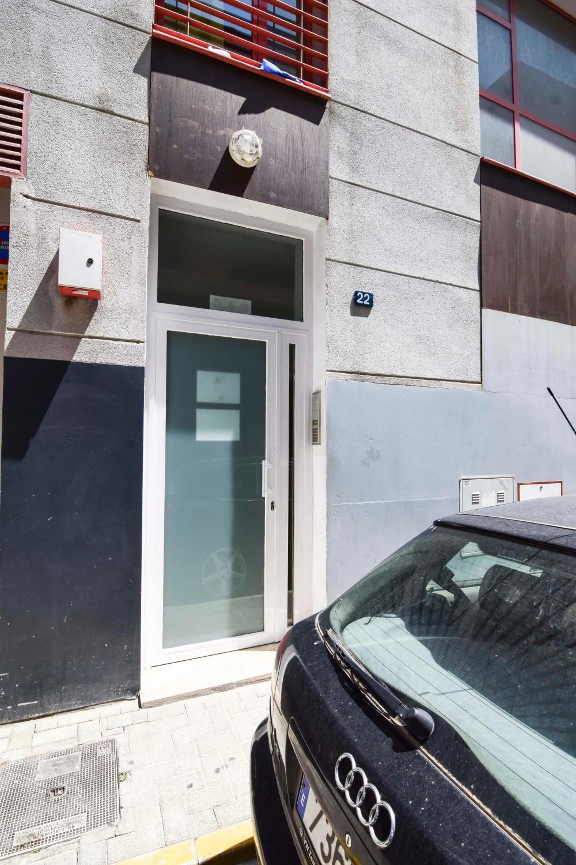 Facade/entrance in Letmalaga Economy Bishop Orchard