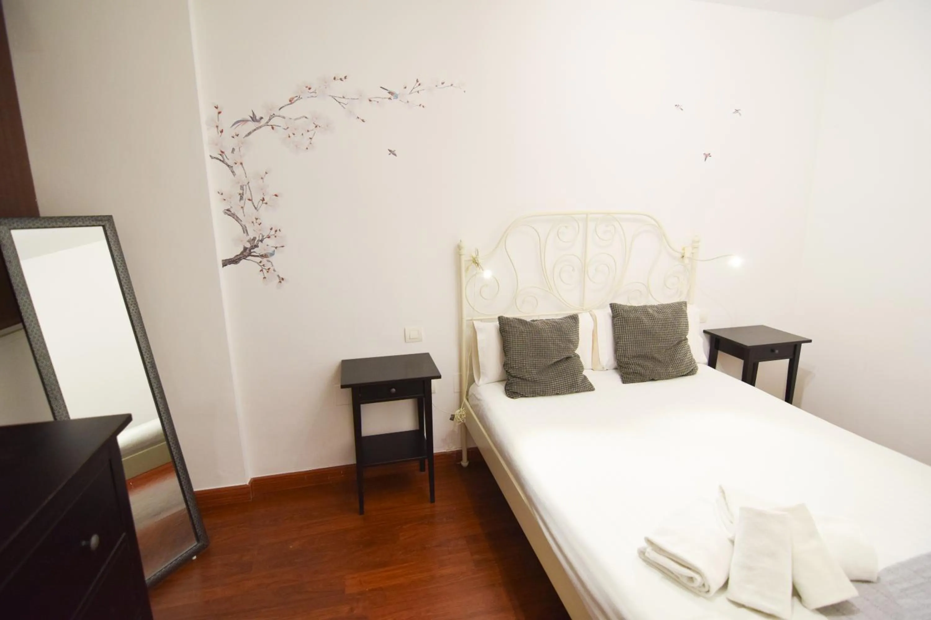 Letmalaga Economy Bishop Orchard