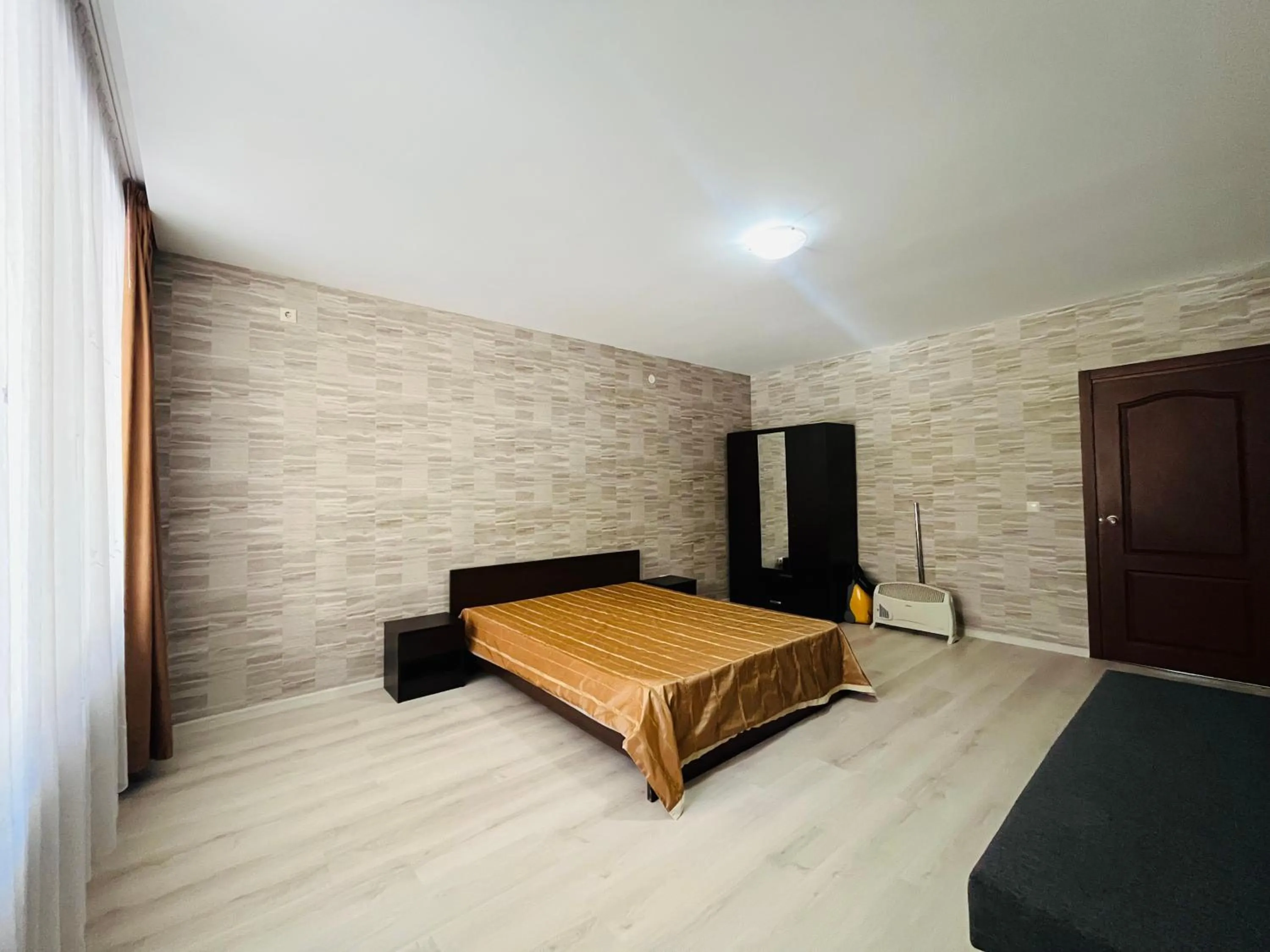 Bed in Sea View Rental Iglika Apartments