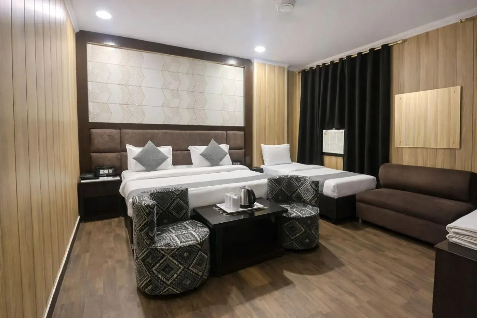 Hotel Radiance, Karol Bagh, New Delhi Hotel Radiance, Karol Bagh, New Delhi
