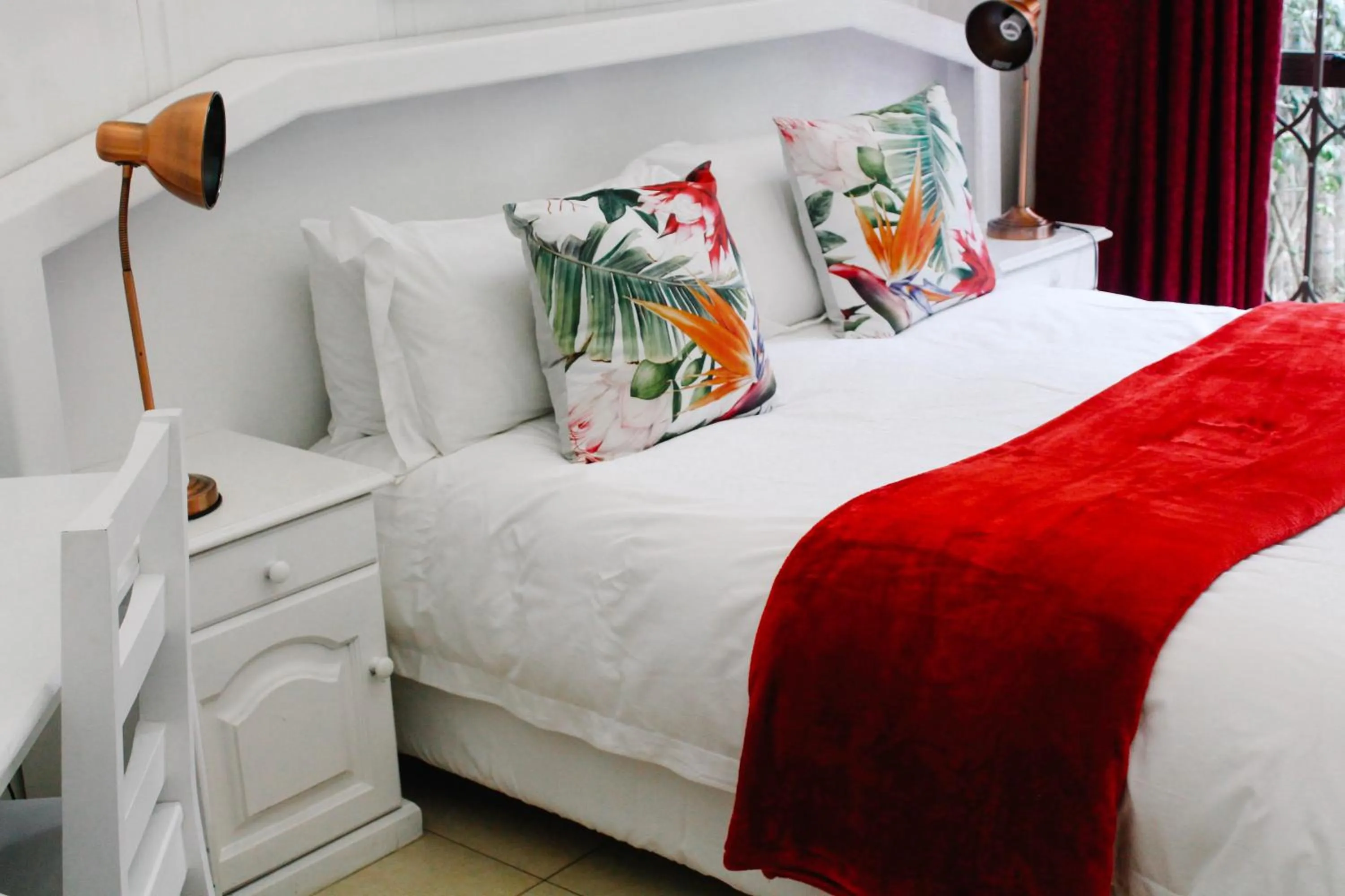 Bedroom, Bed in La Dolce Vita Umhlanga Guesthouse