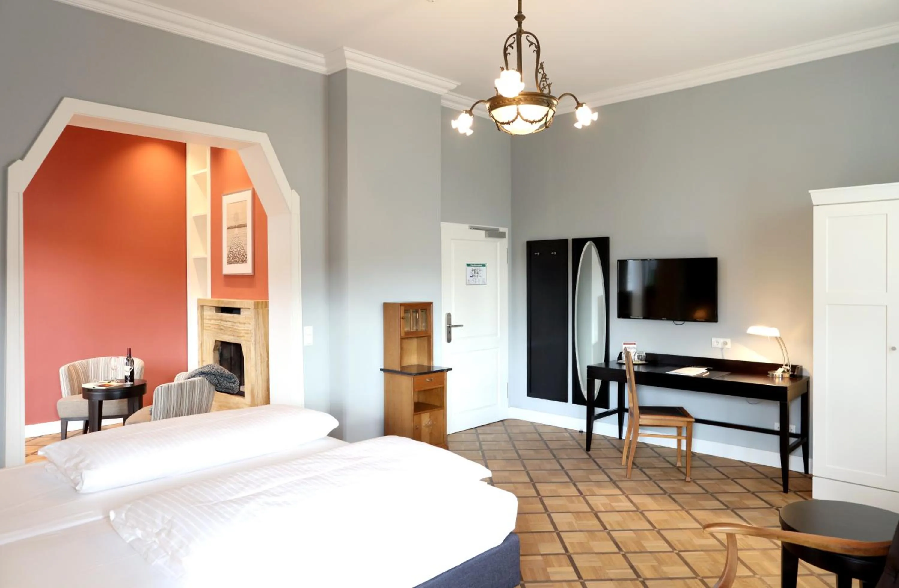 Bedroom, Bed in Villa Waldfrieden - Design trifft Budget