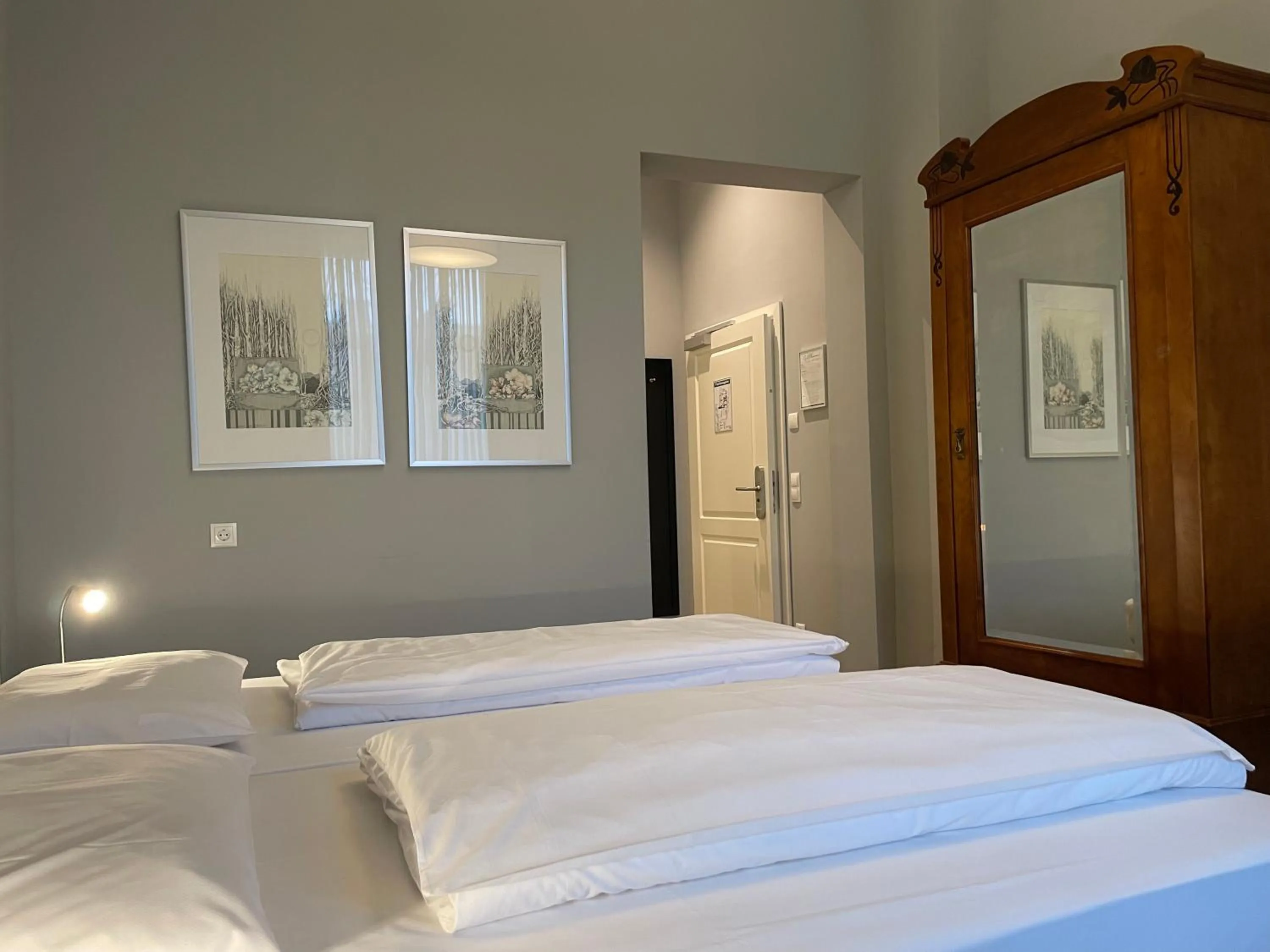 Bed in Villa Waldfrieden - Design trifft Budget