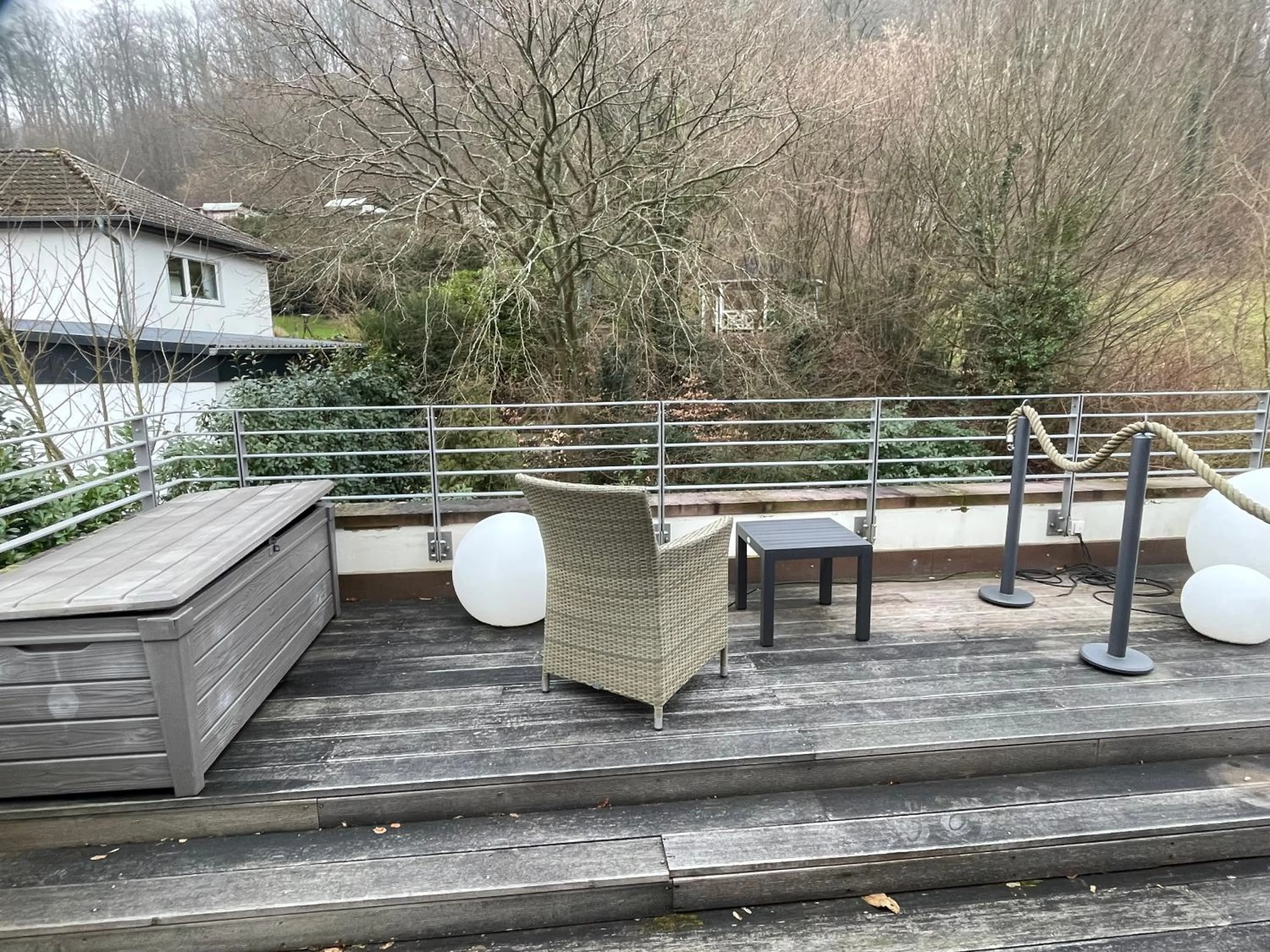 Natural landscape in Villa Waldfrieden - Design trifft Budget