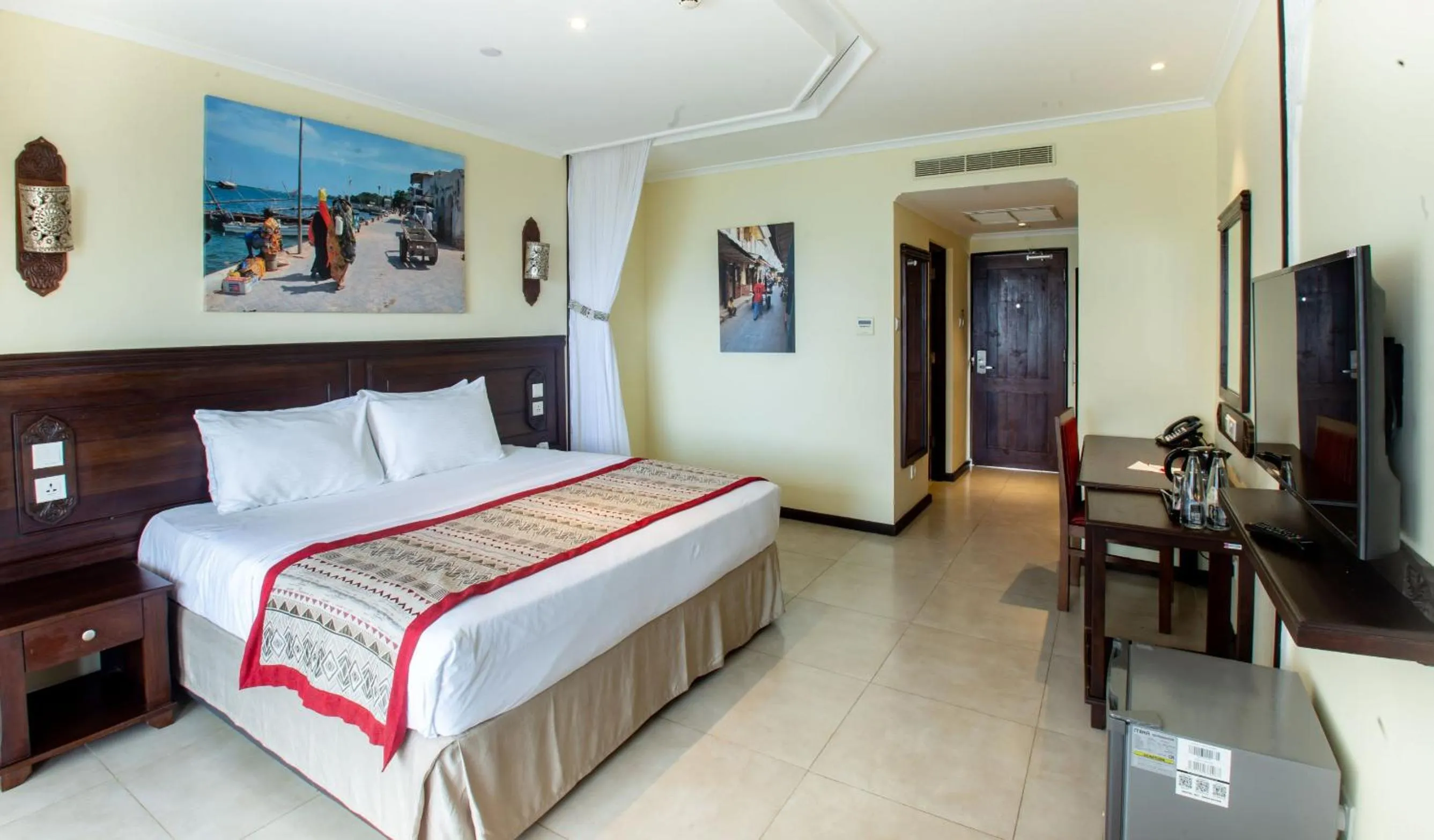 Photo of the whole room, Bed in PrideInn Paradise Beach Resort & Spa Mombasa
