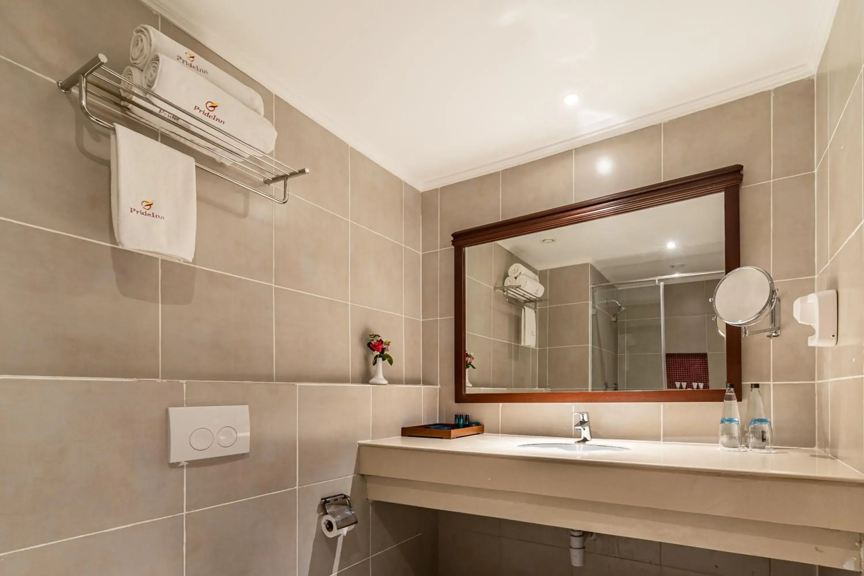 Superior King or Twin Room in PrideInn Paradise Beach Resort & Spa Mombasa Superior King or Twin Room in PrideInn Paradise Beach Resort & Spa Mombasa