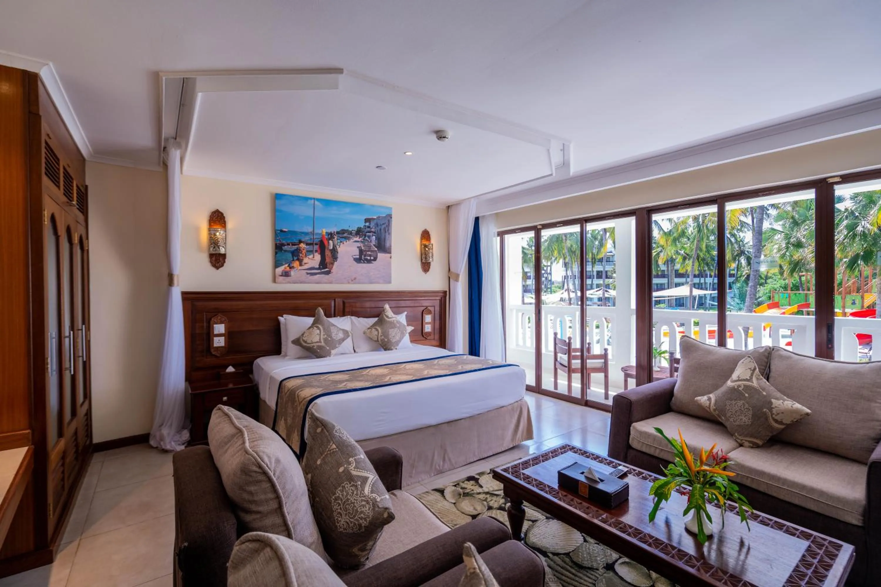 Bedroom, Bed in PrideInn Paradise Beach Resort & Spa Mombasa