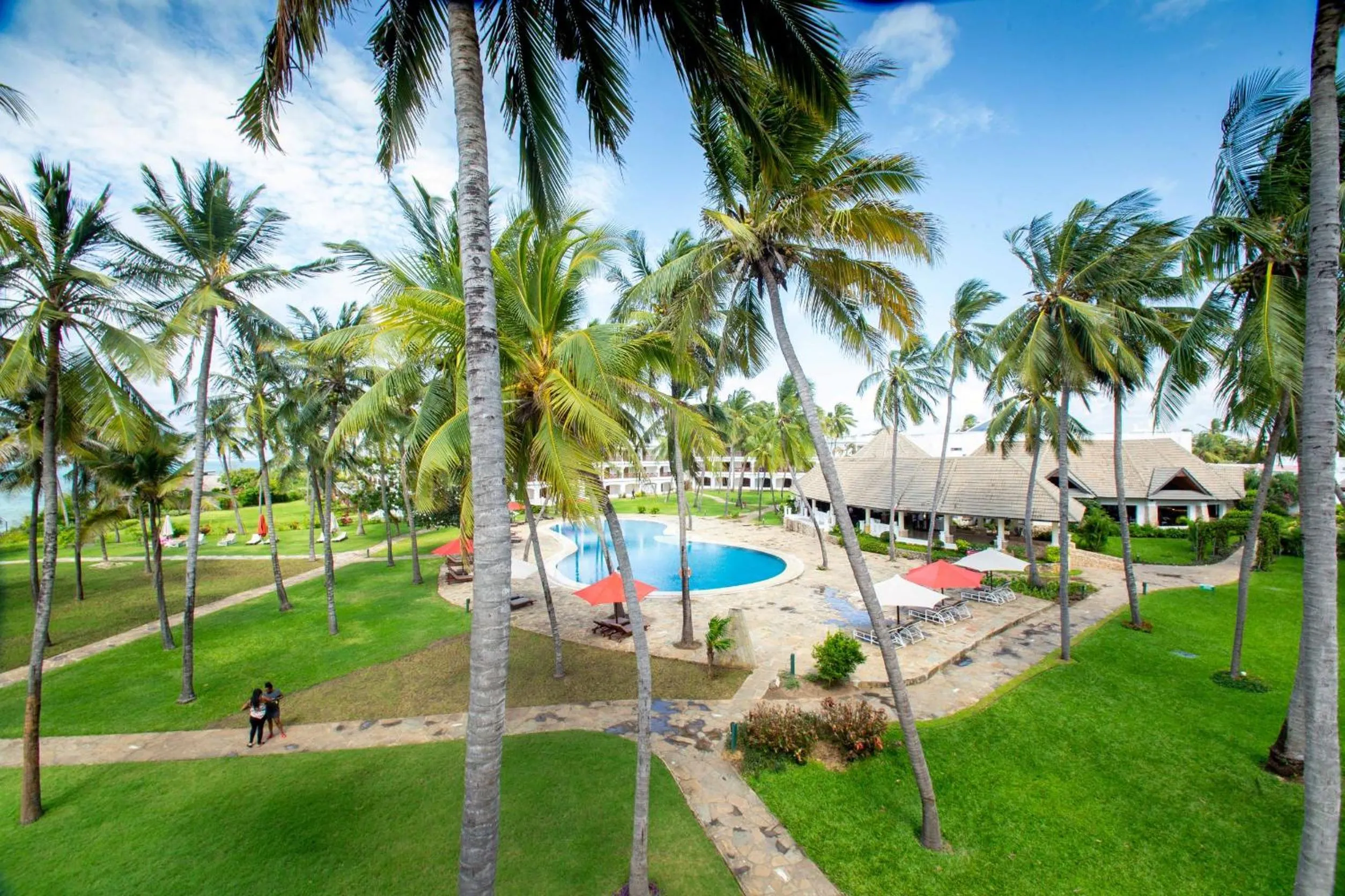 Swimming pool in PrideInn Paradise Beach Resort & Spa Mombasa