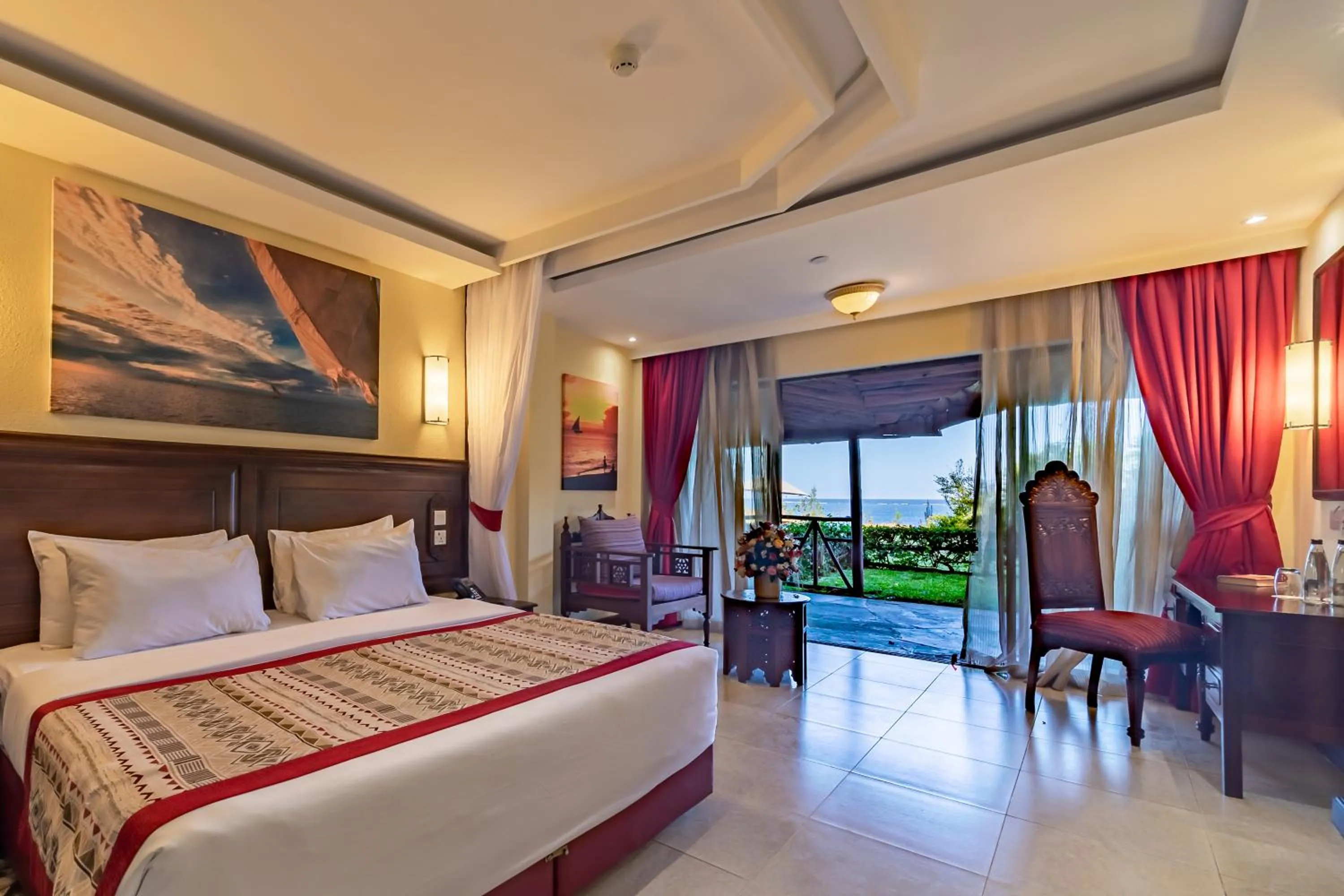 View (from property/room), Bed in PrideInn Paradise Beach Resort & Spa Mombasa