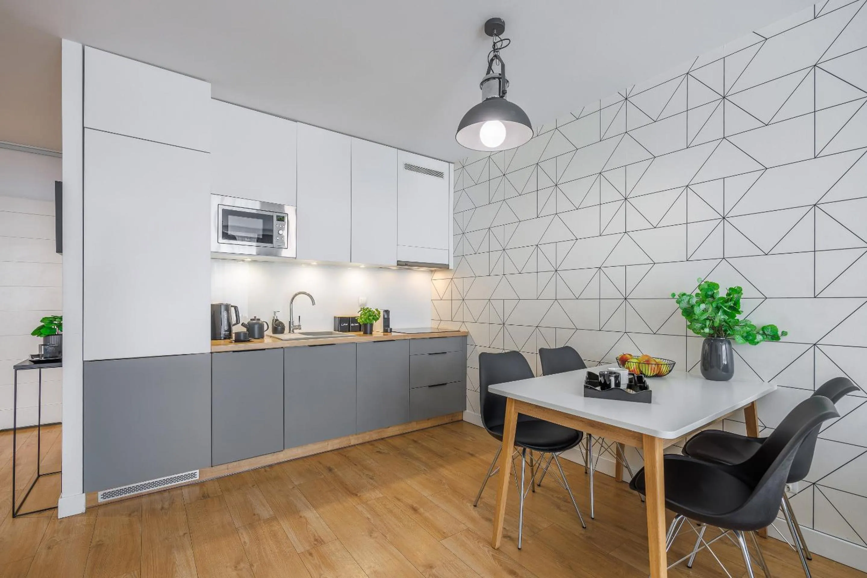 Coffee/tea facilities in Emihouse CityVibe Apartments