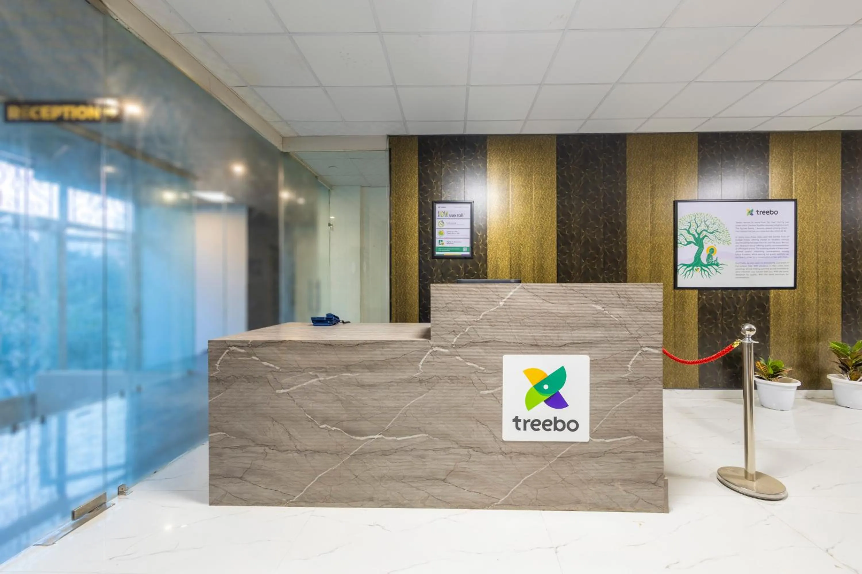 Lobby or reception in Treebo Accent Park Hotel And Banquet