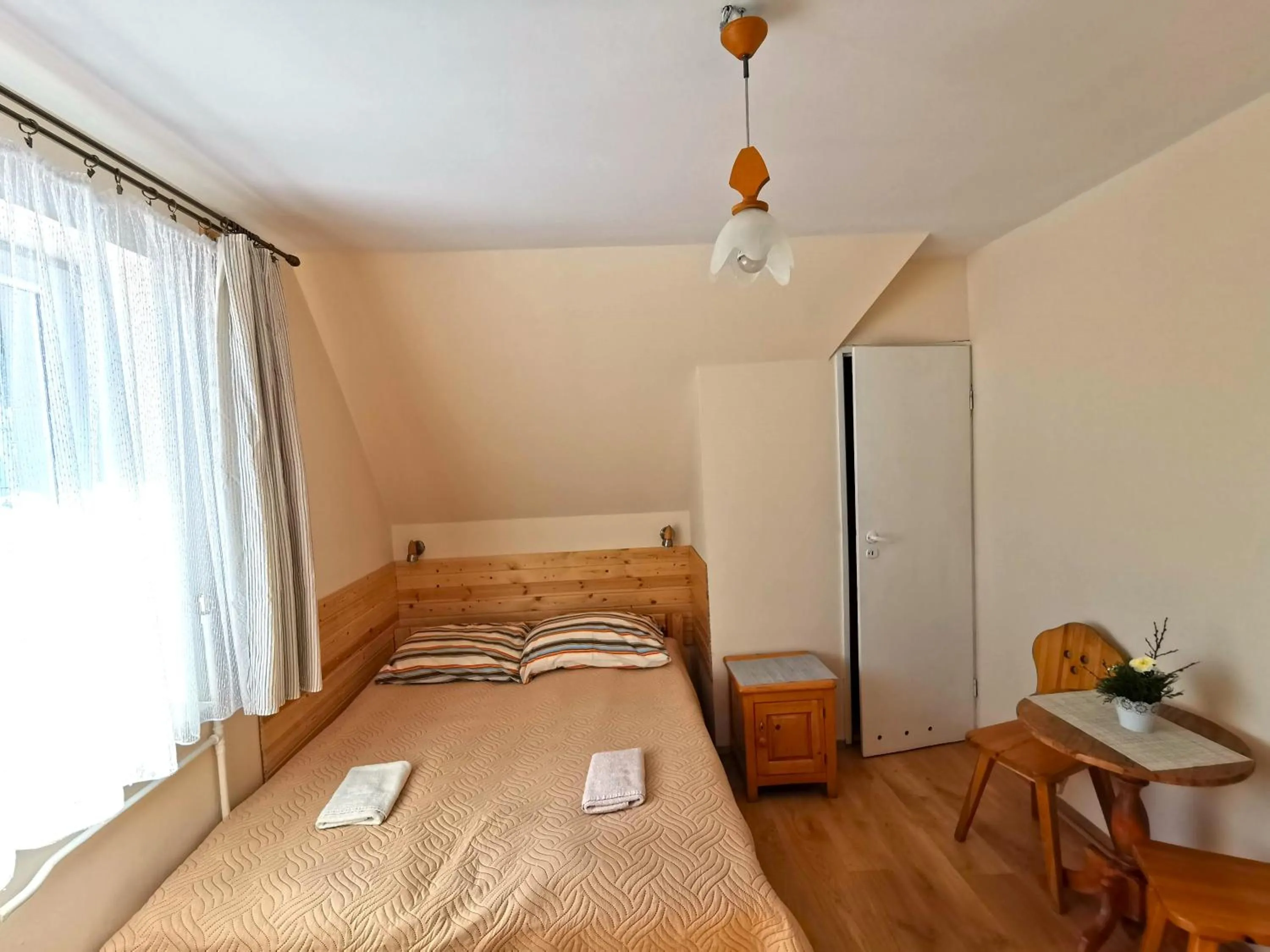 Bed in Willa Senator