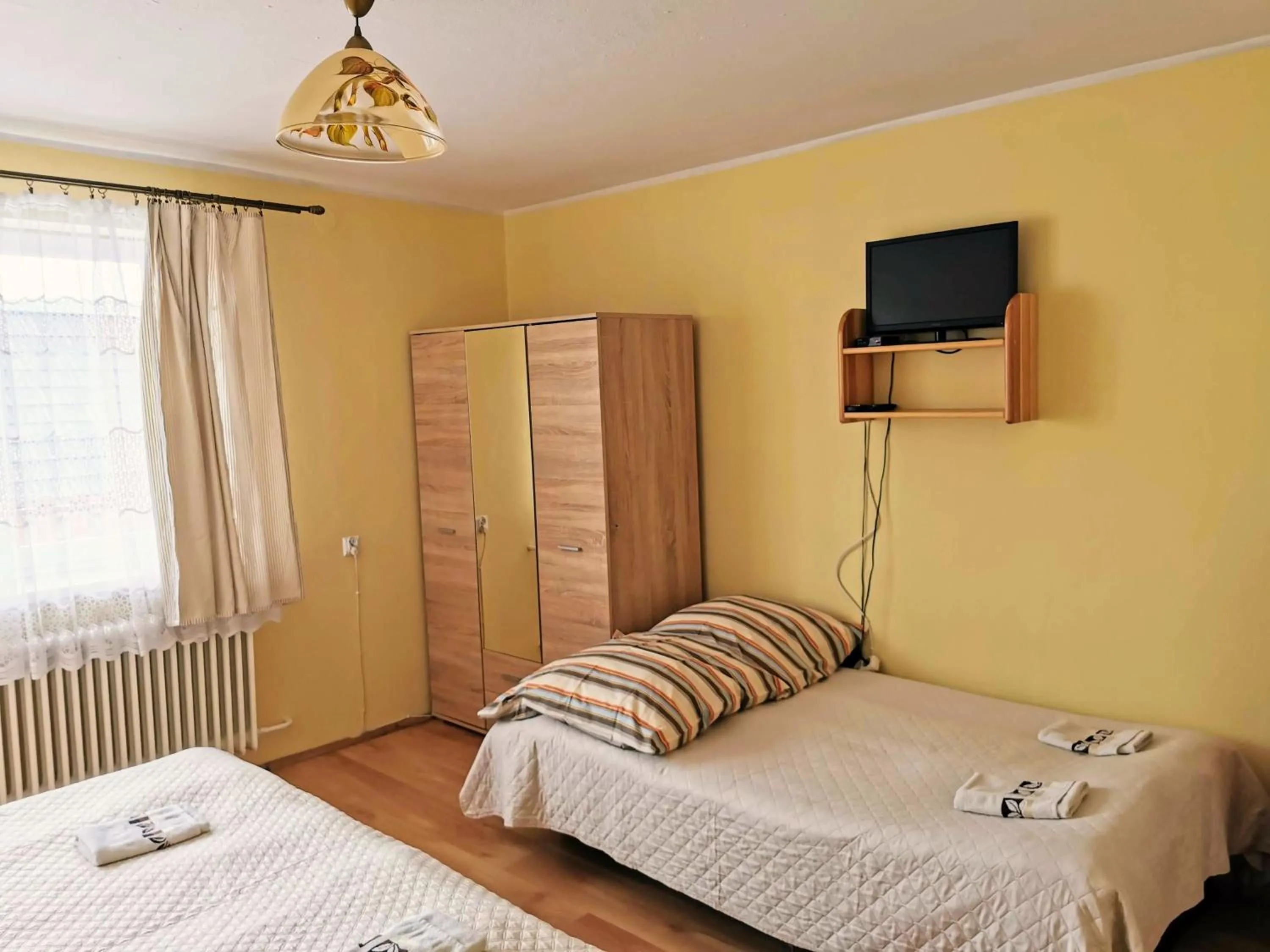 Bed in Willa Senator