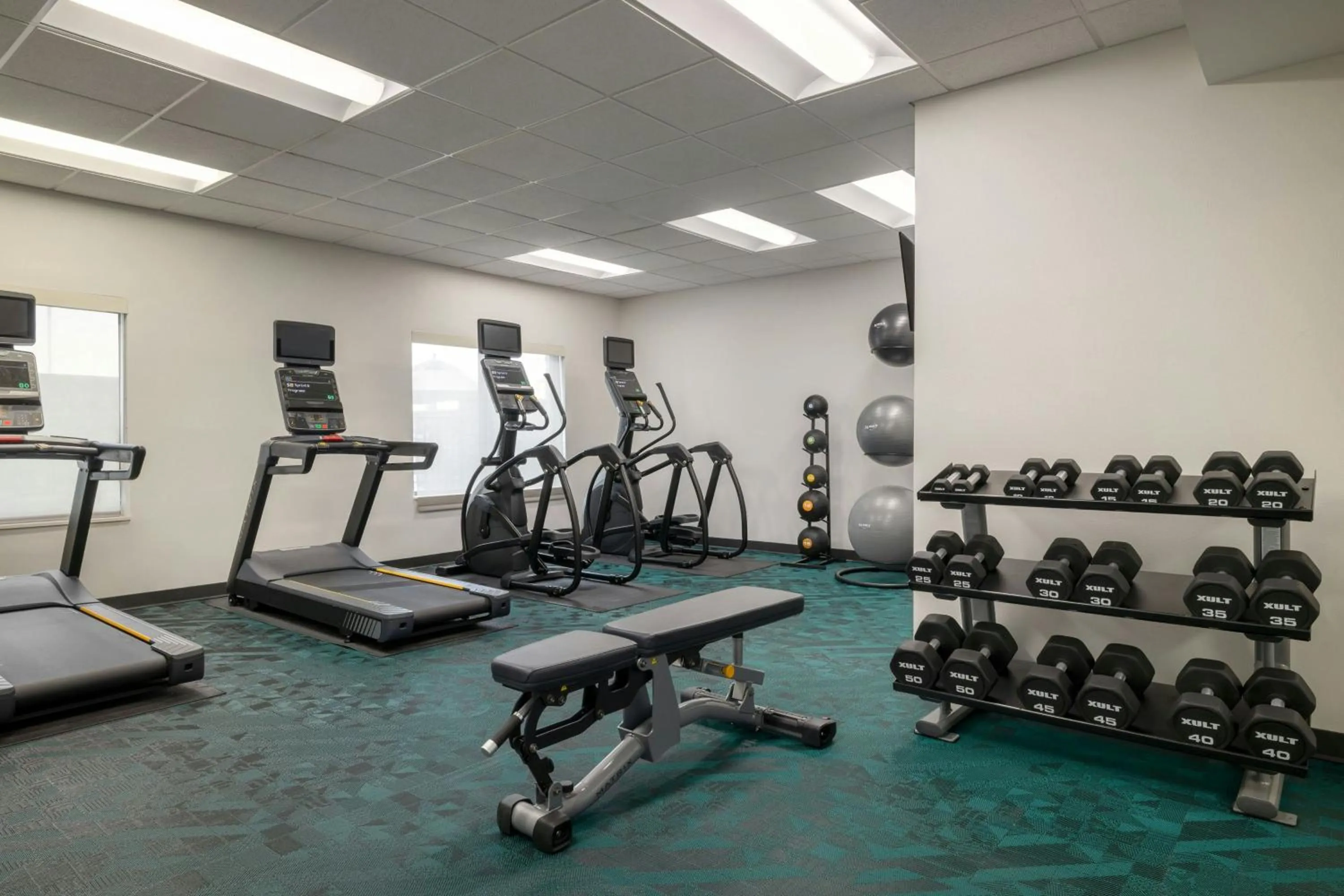 Fitness centre/facilities in TownePlace Suites by Marriott Alexandria