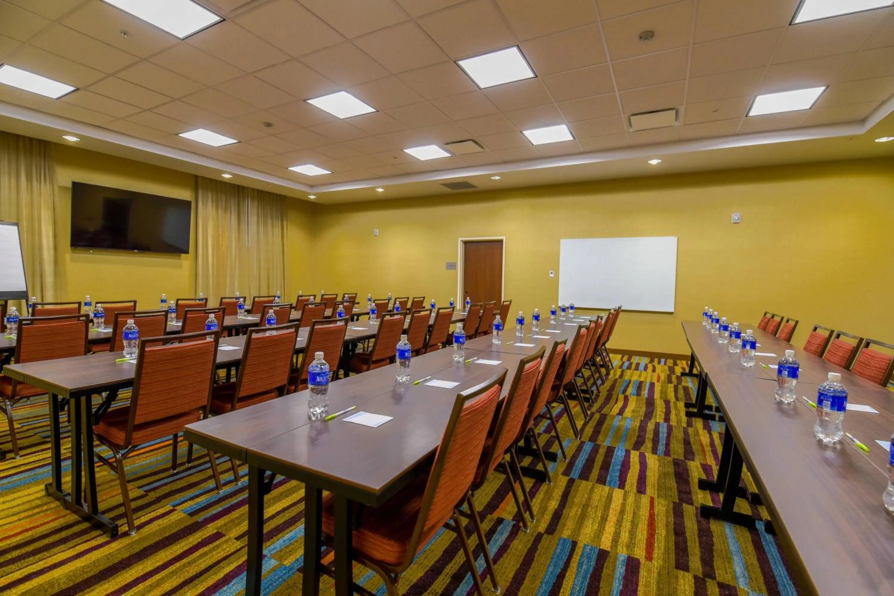 Meeting/conference room in Fairfield Inn & Suites by Marriott Provo Orem