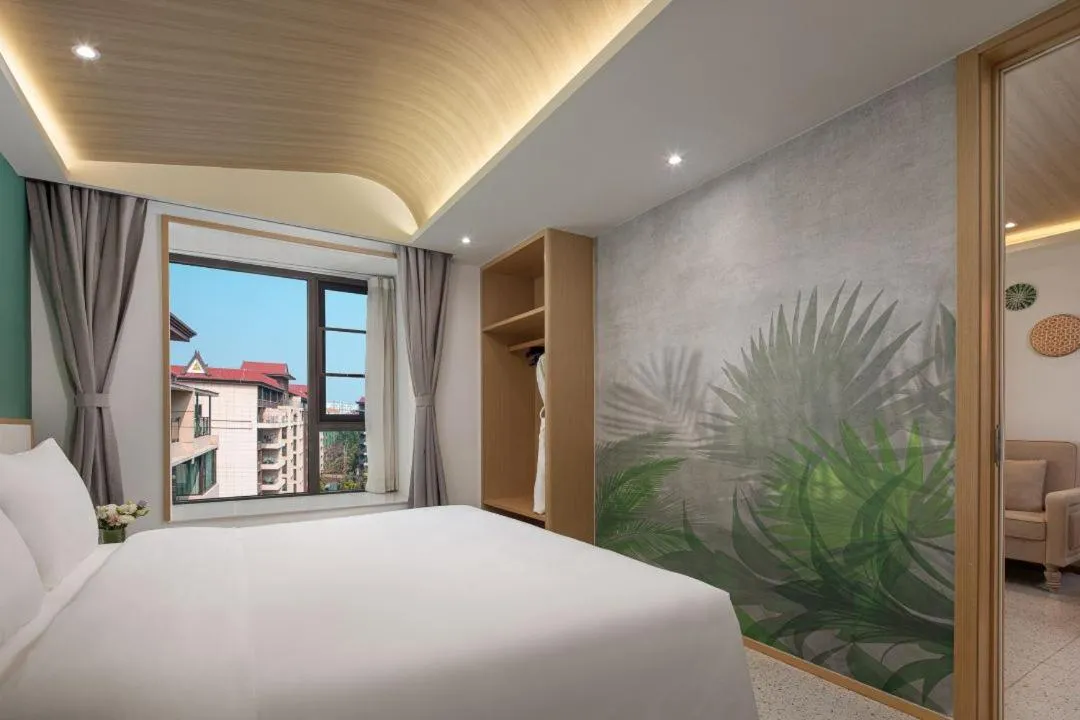 Bed in Wanda Yi, Suite Xishuangbanna