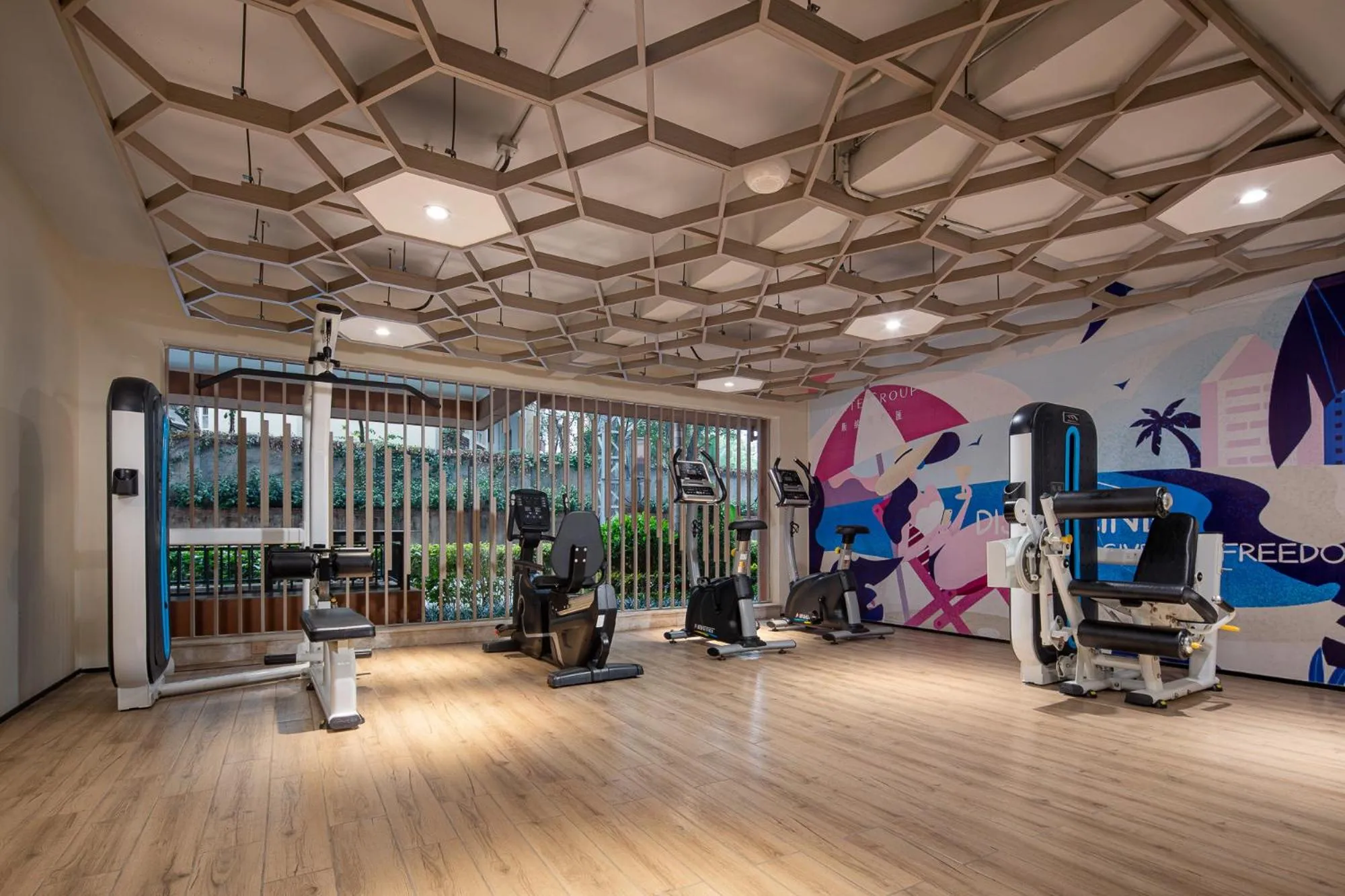 Fitness centre/facilities in Wanda Yi, Suite Xishuangbanna