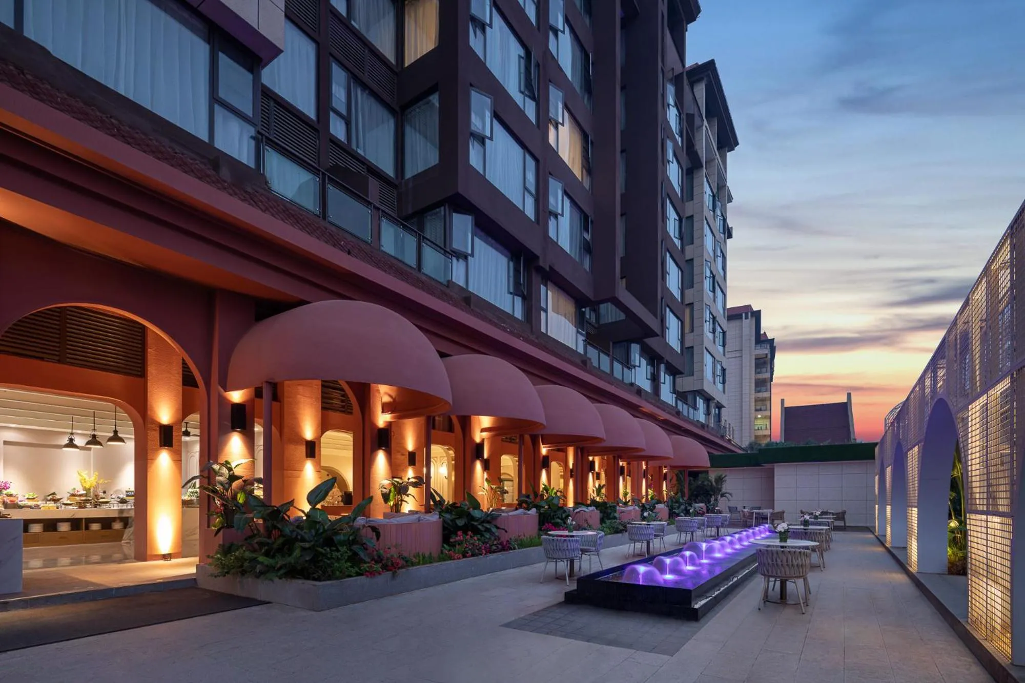 Restaurant/places to eat in Wanda Yi, Suite Xishuangbanna